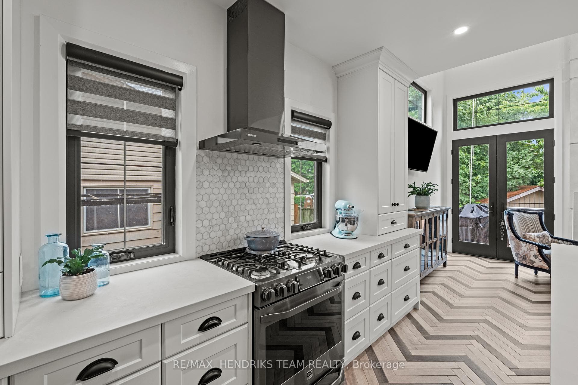 8 Stanmary Drive photo 13