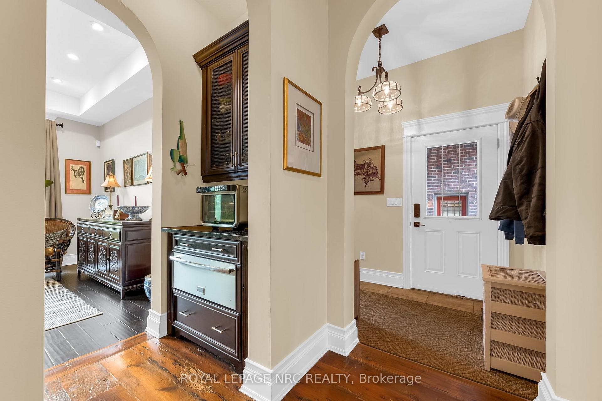 1323 Effingham Street photo 36