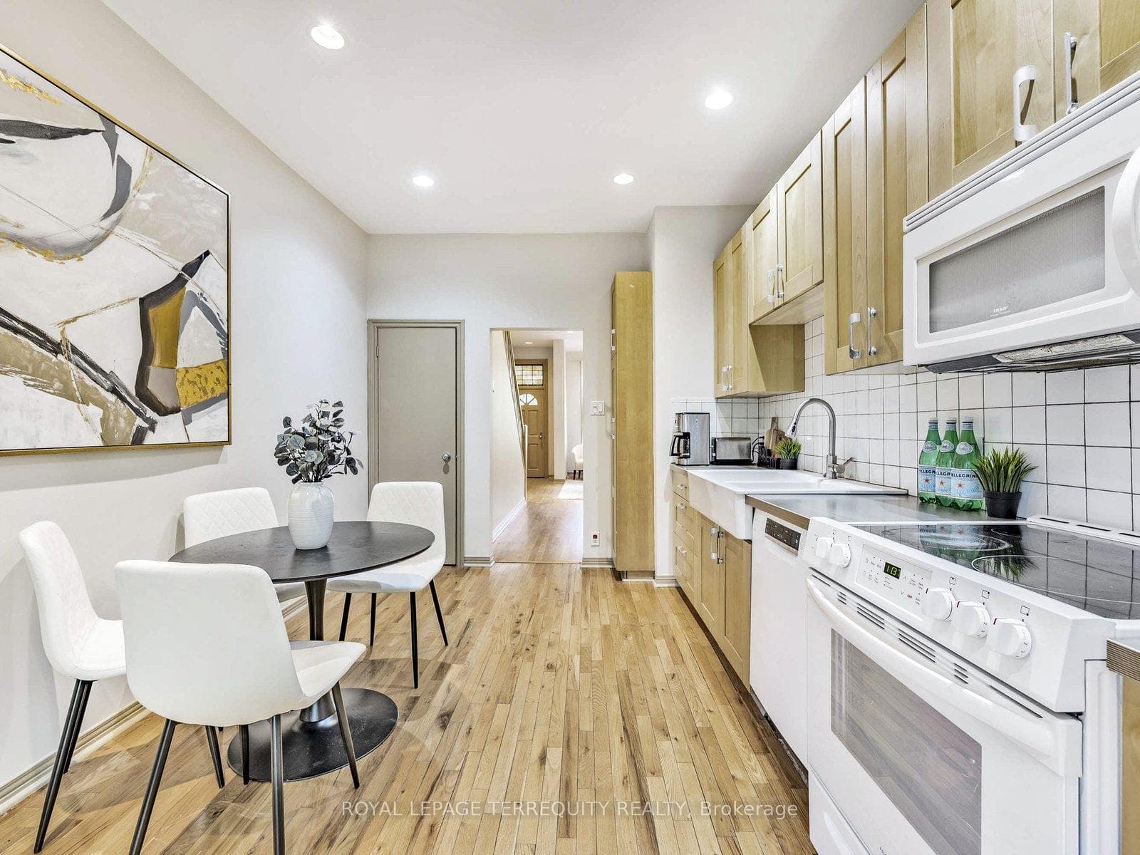 85 Jersey Avenue photo 13