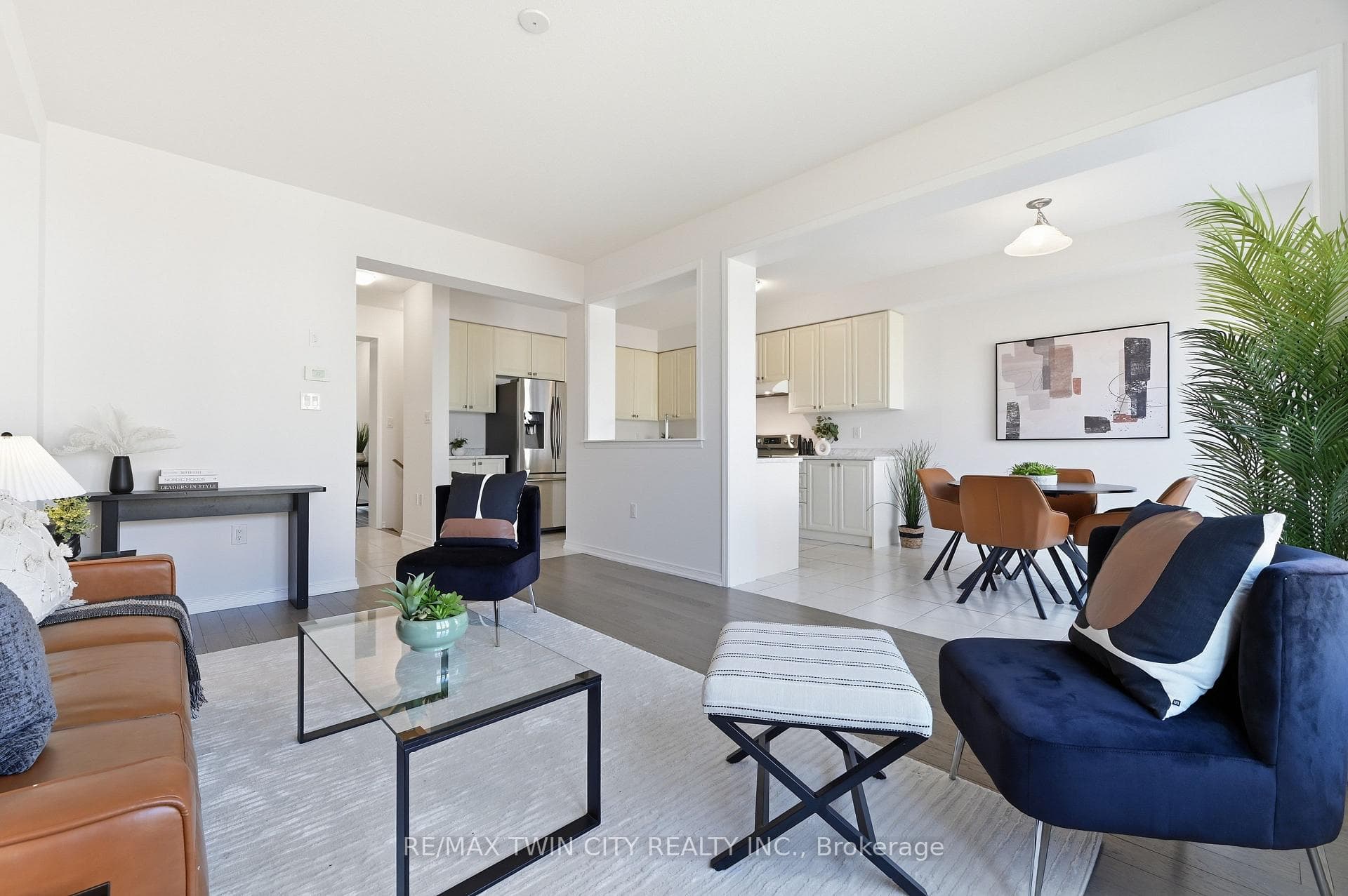 46 Munro Circle photo 12