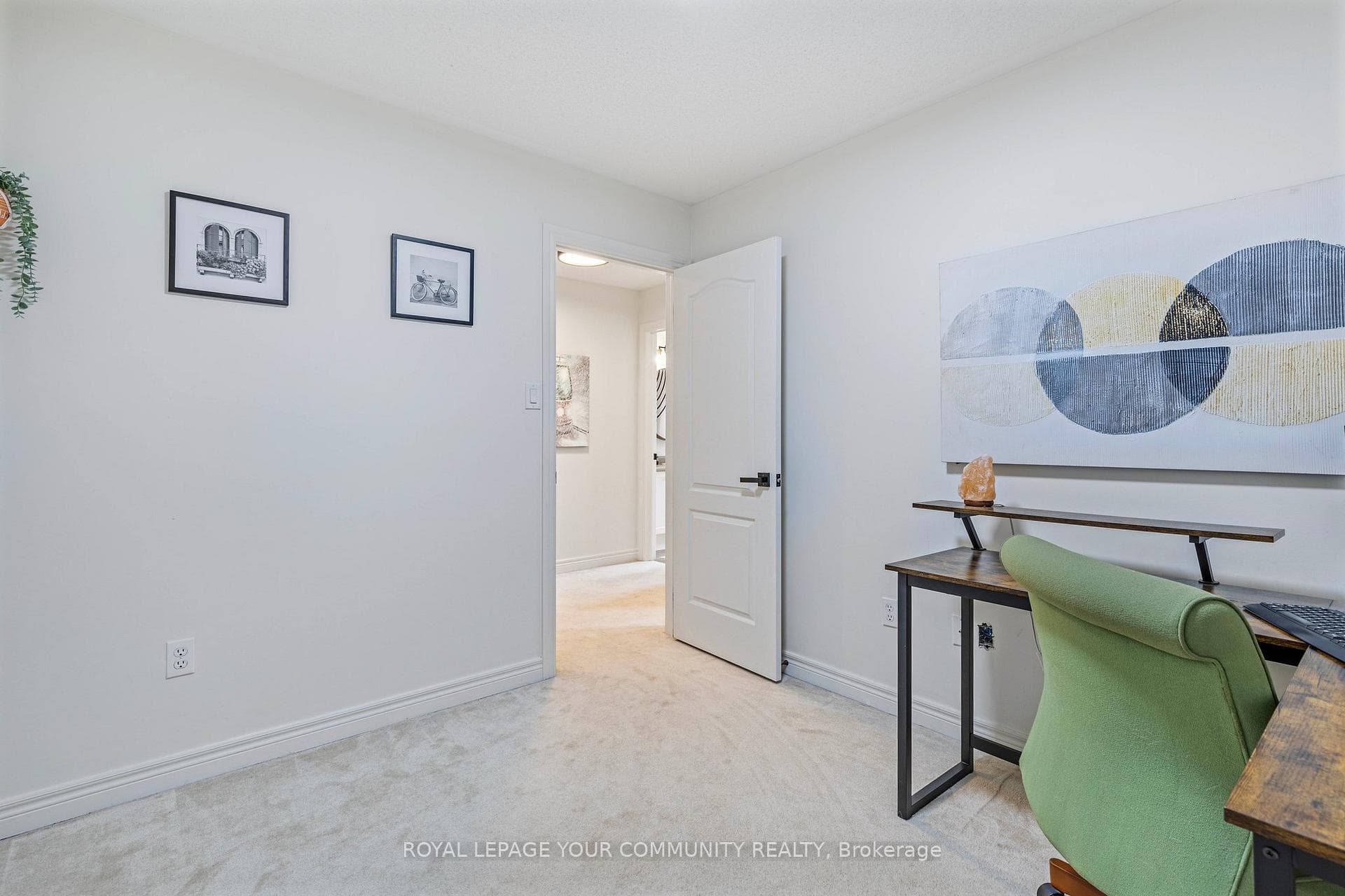 103 Art West Avenue photo 22