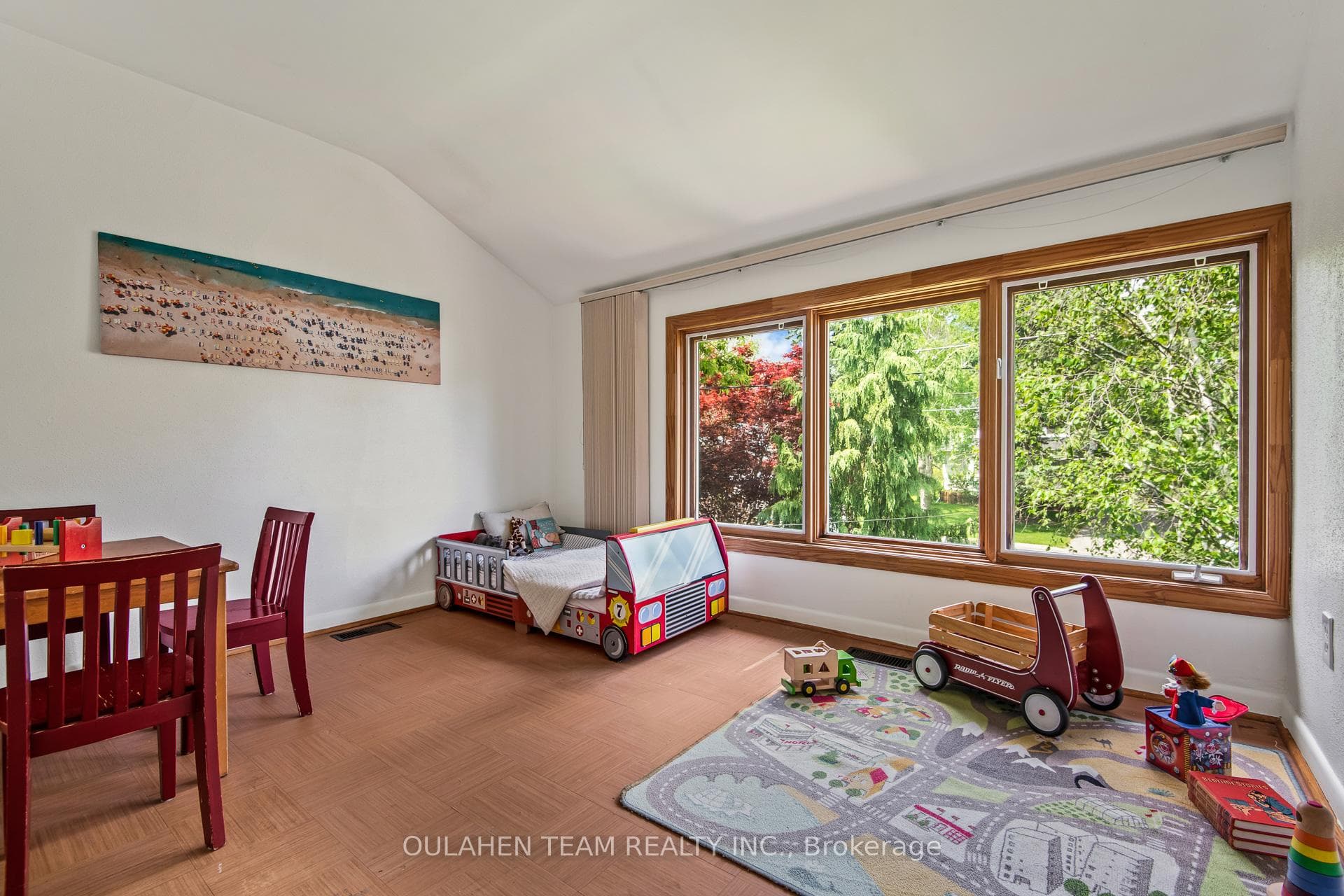 17 Wentworth Avenue photo 17