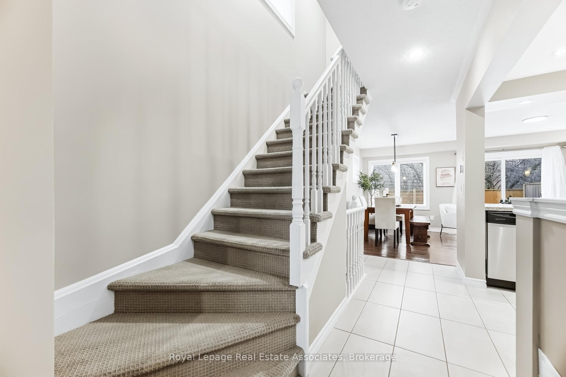 2080 Leanne Boulevard Unit 63 photo 15