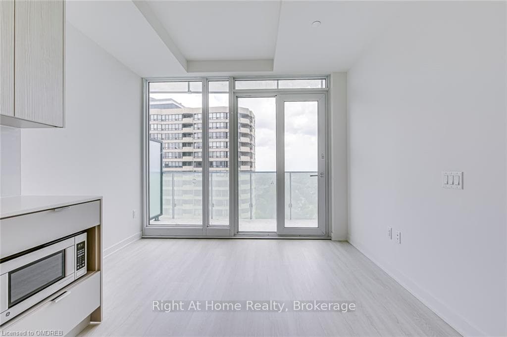 3883 QUARTZ Road Unit 1305 photo 13