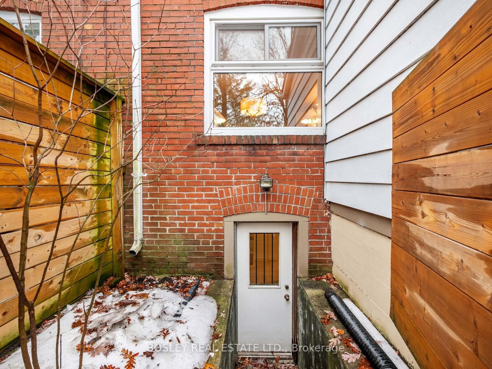 51 Beck Avenue photo 43