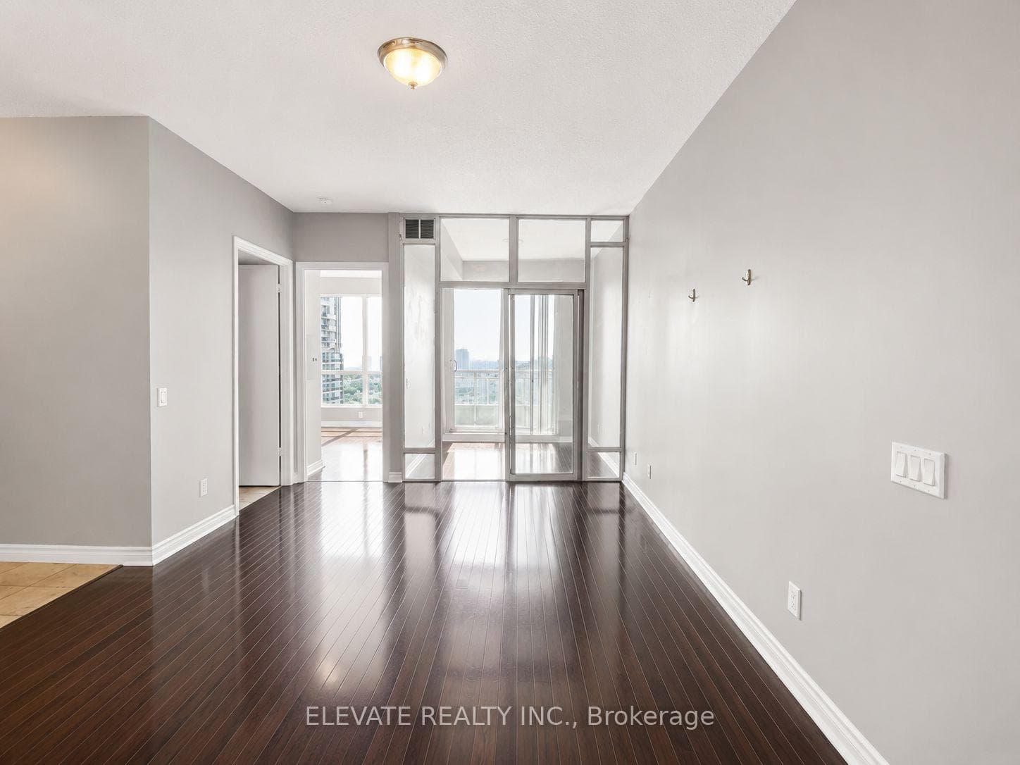 60 Byng Avenue Unit 2401 photo 6
