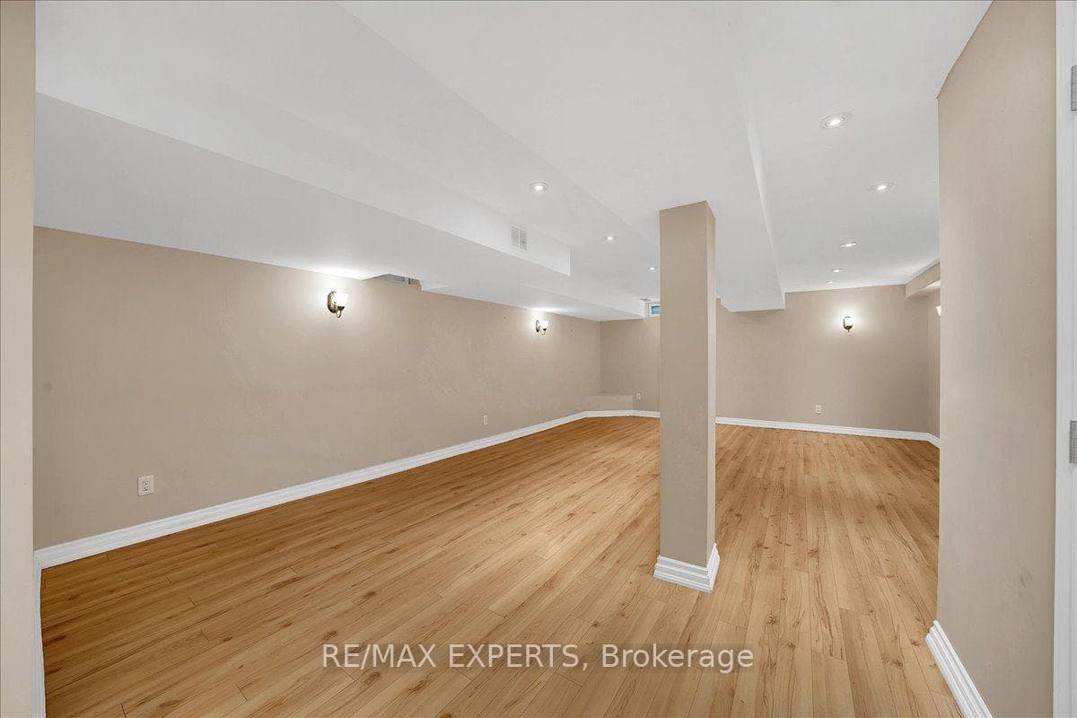 12 Silvervalley Drive photo 36