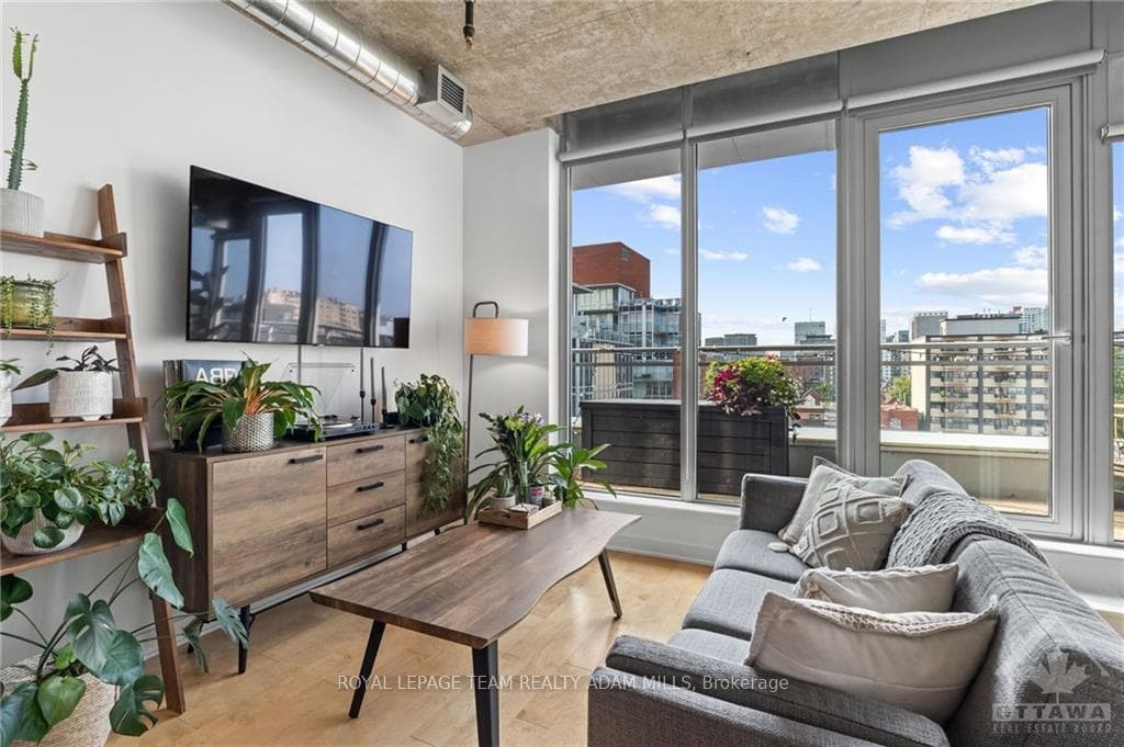 340 MCLEOD Street Unit 739 photo 15
