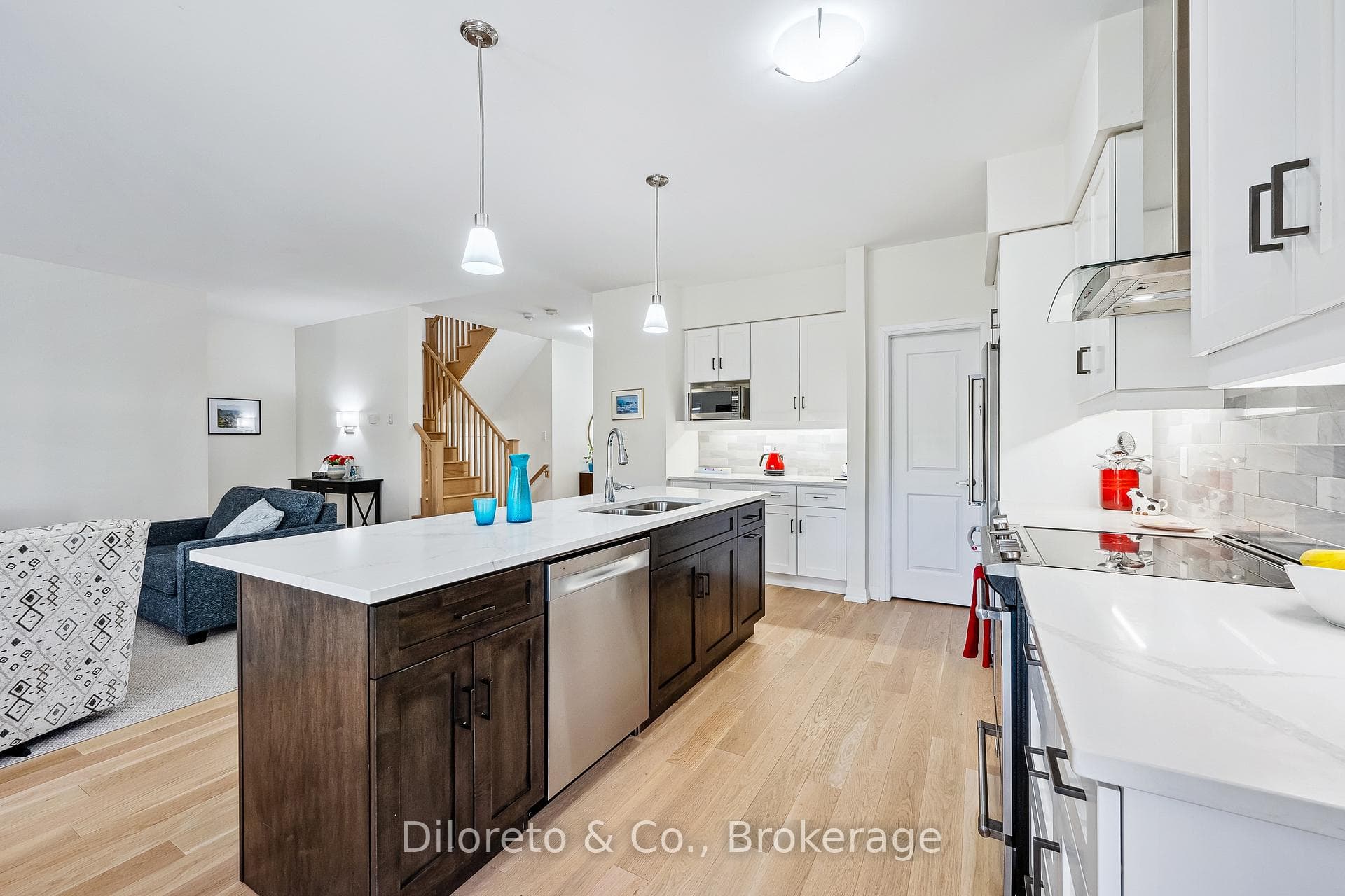5 Lovering Lane photo 20