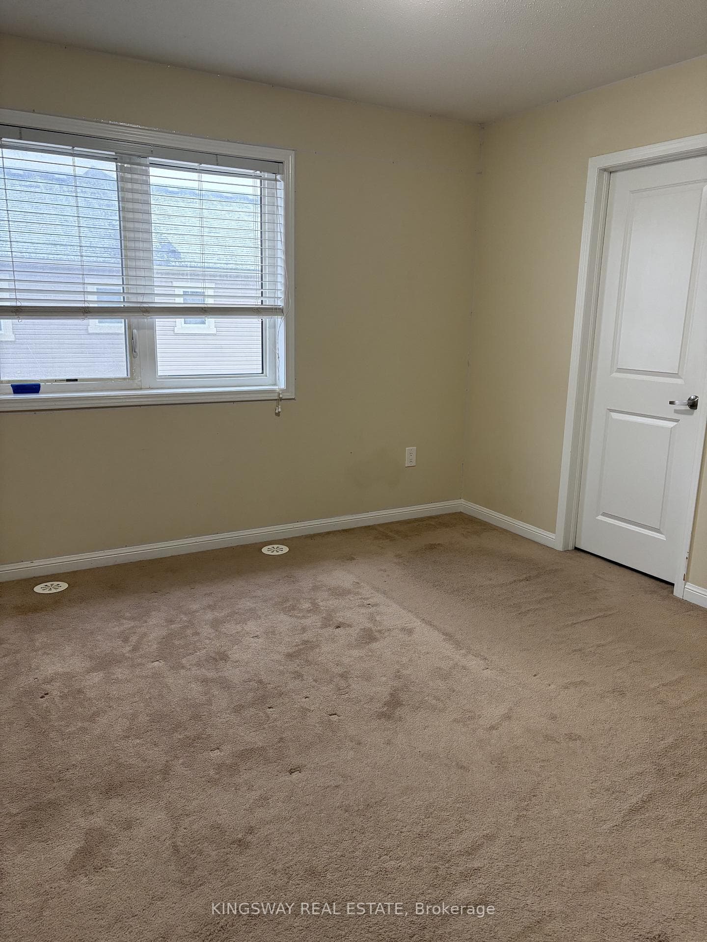 47 Ariel Road photo 9