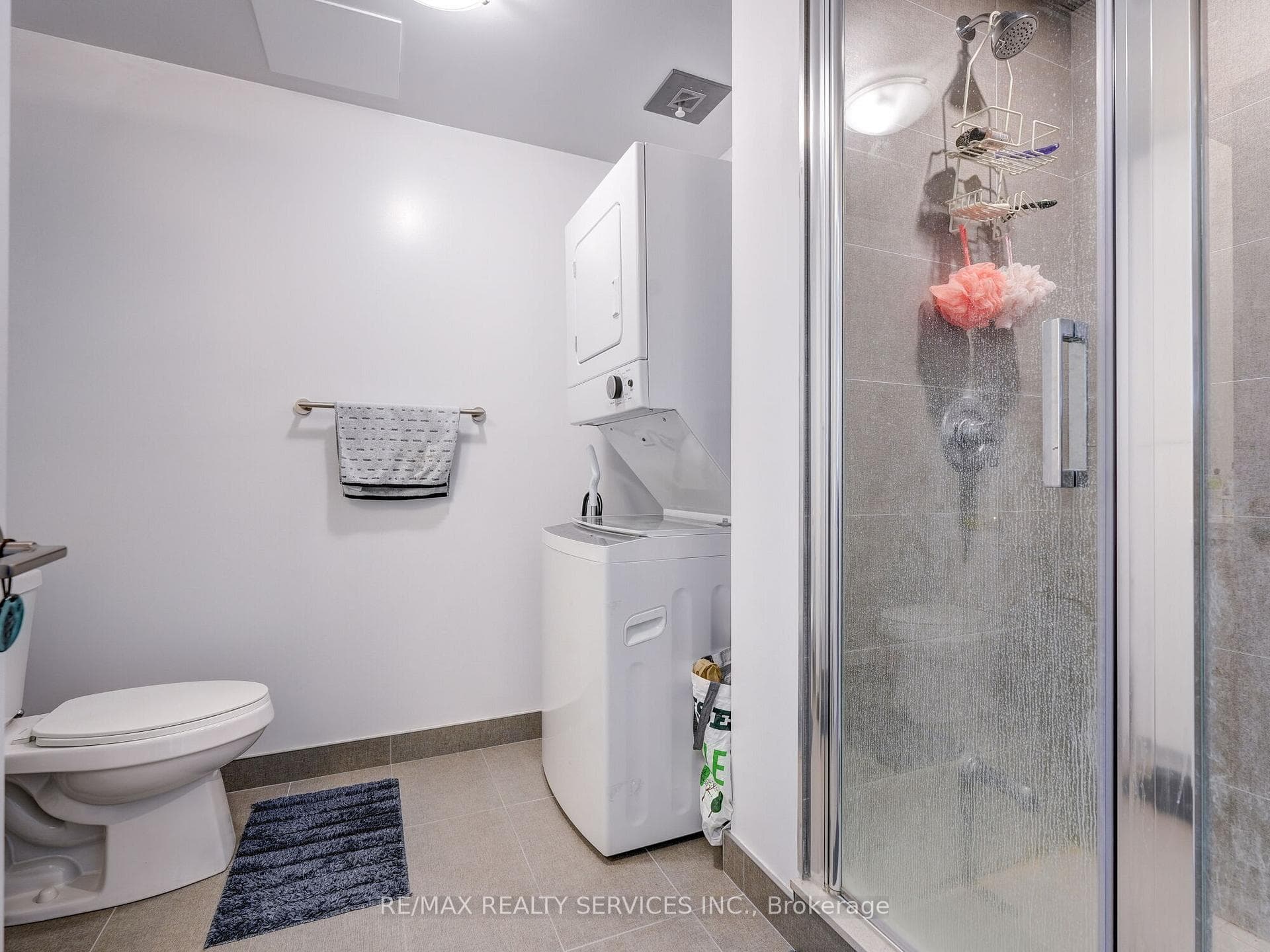 2550 Simcoe Street Unit 2303 photo 17
