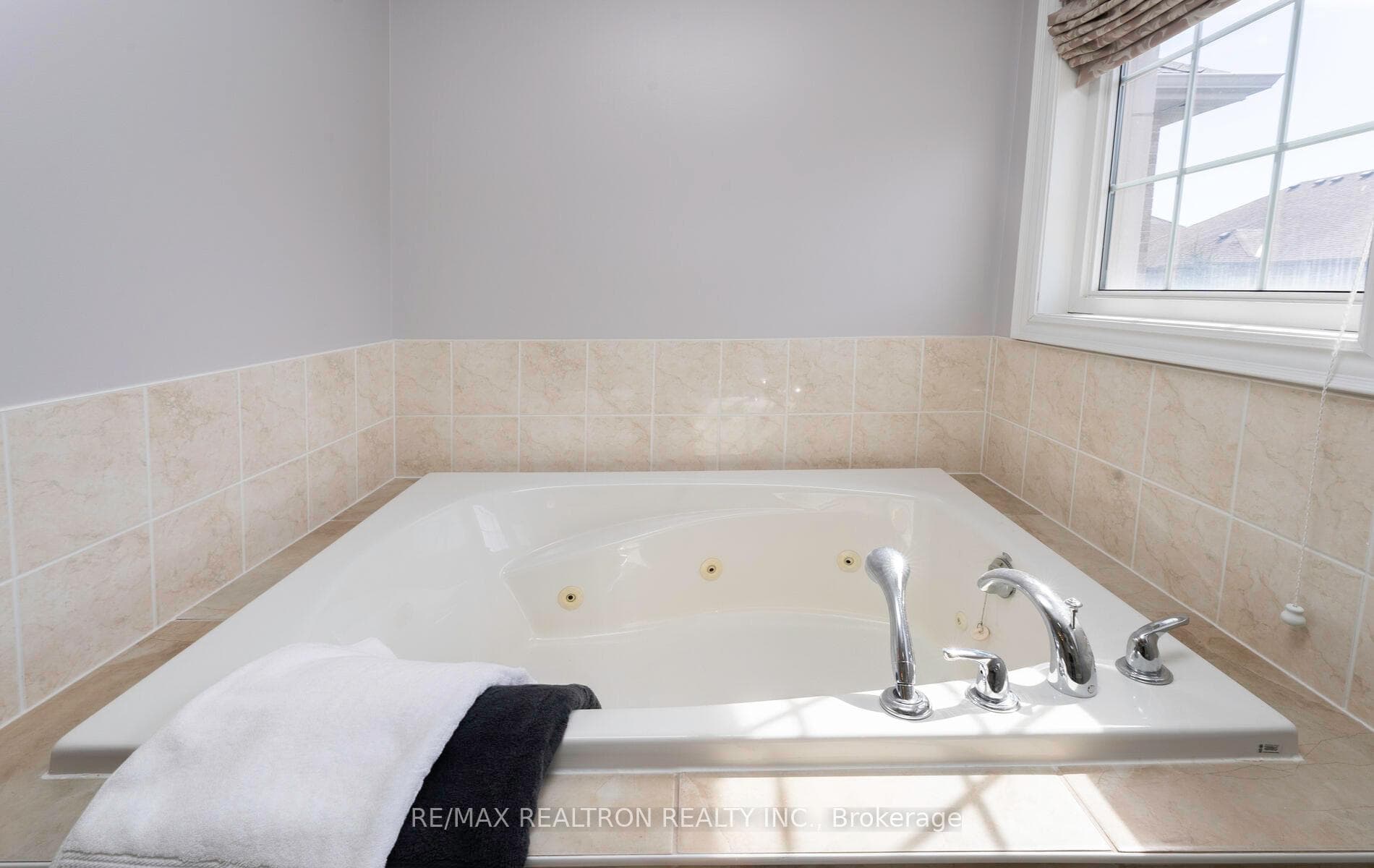 61 Stratheden Lane photo 26