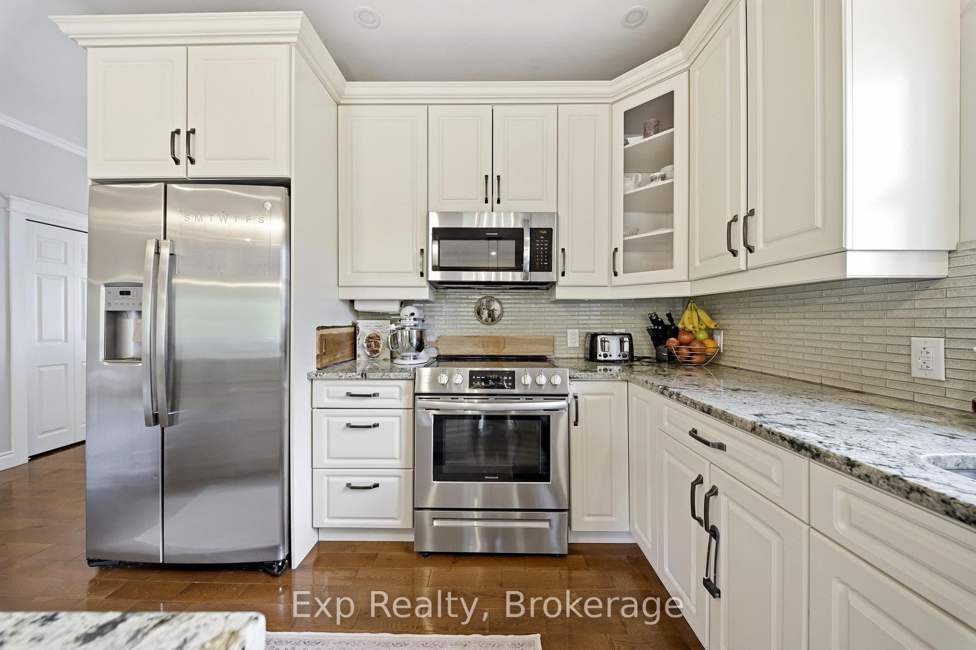 818 Palace Road photo 9
