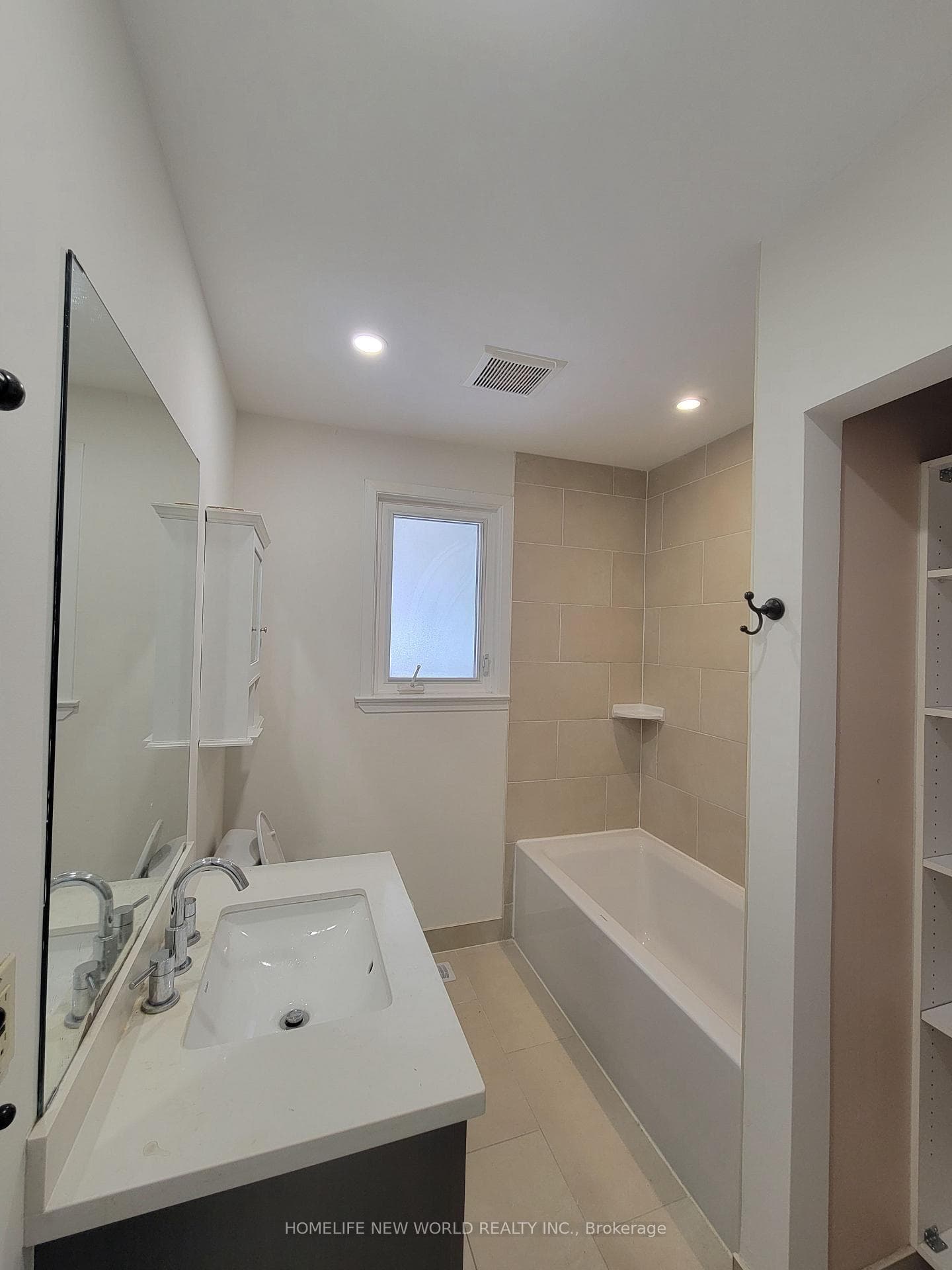 382 Allgood Street photo 13