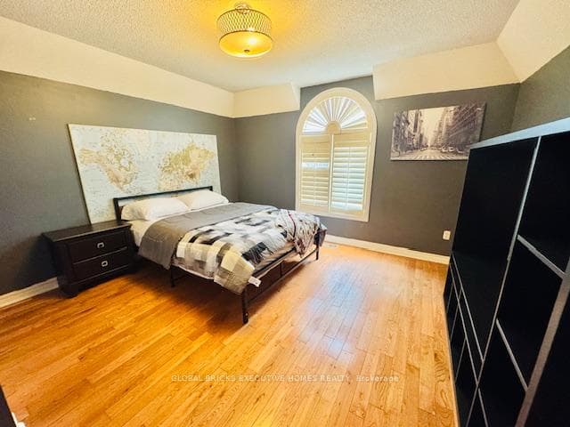 5847 Summerside Drive photo 13