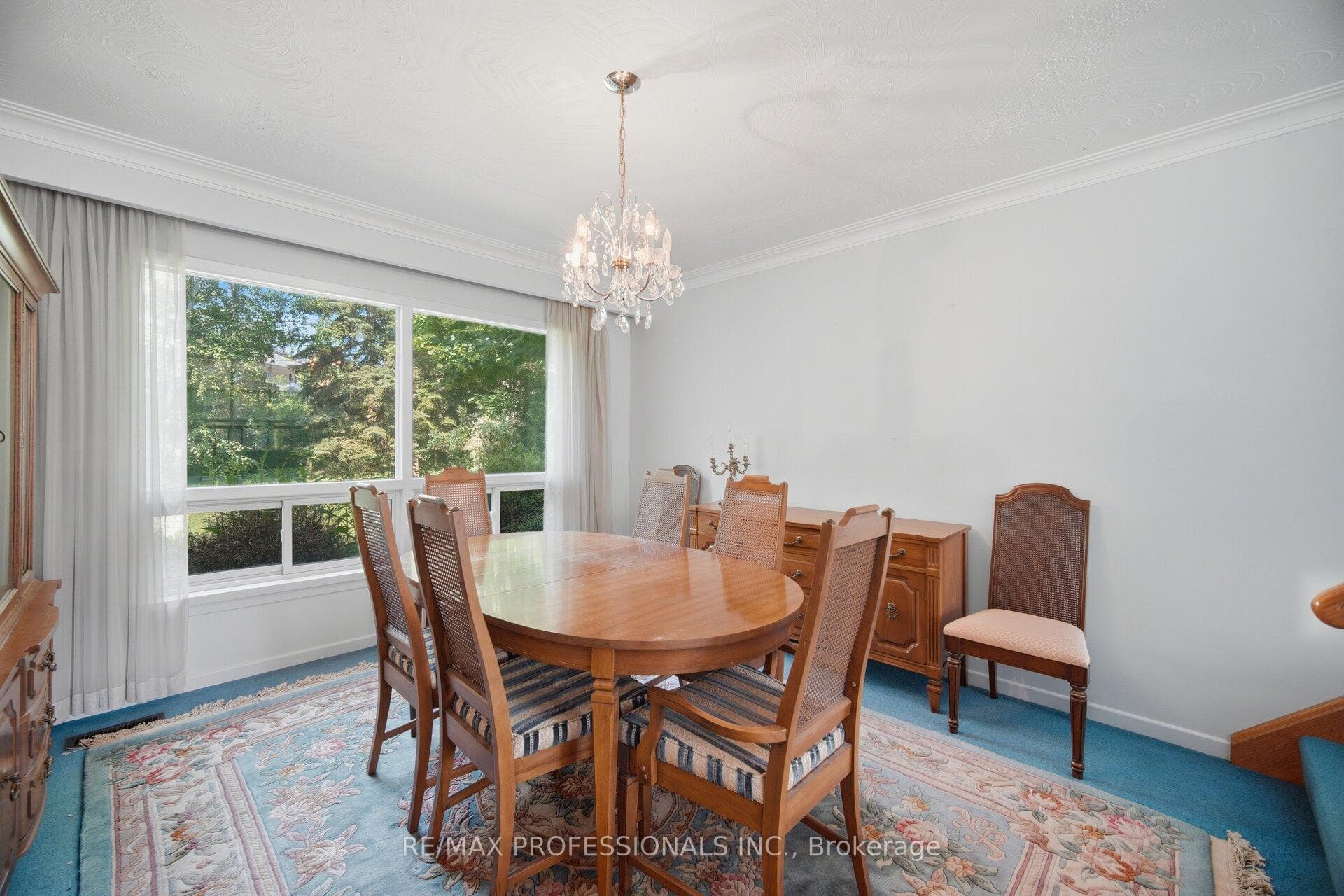 30 Grasspoint Crescent photo 9