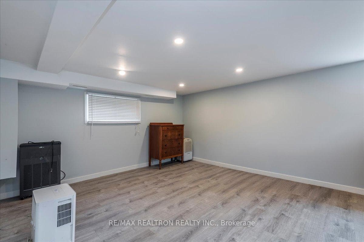 45 Joseph Street photo 17