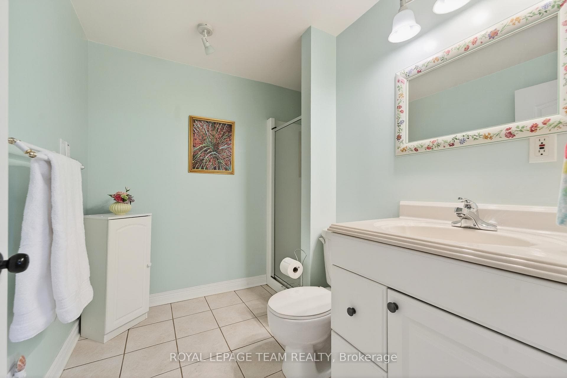81 Waterthrush Crescent photo 44