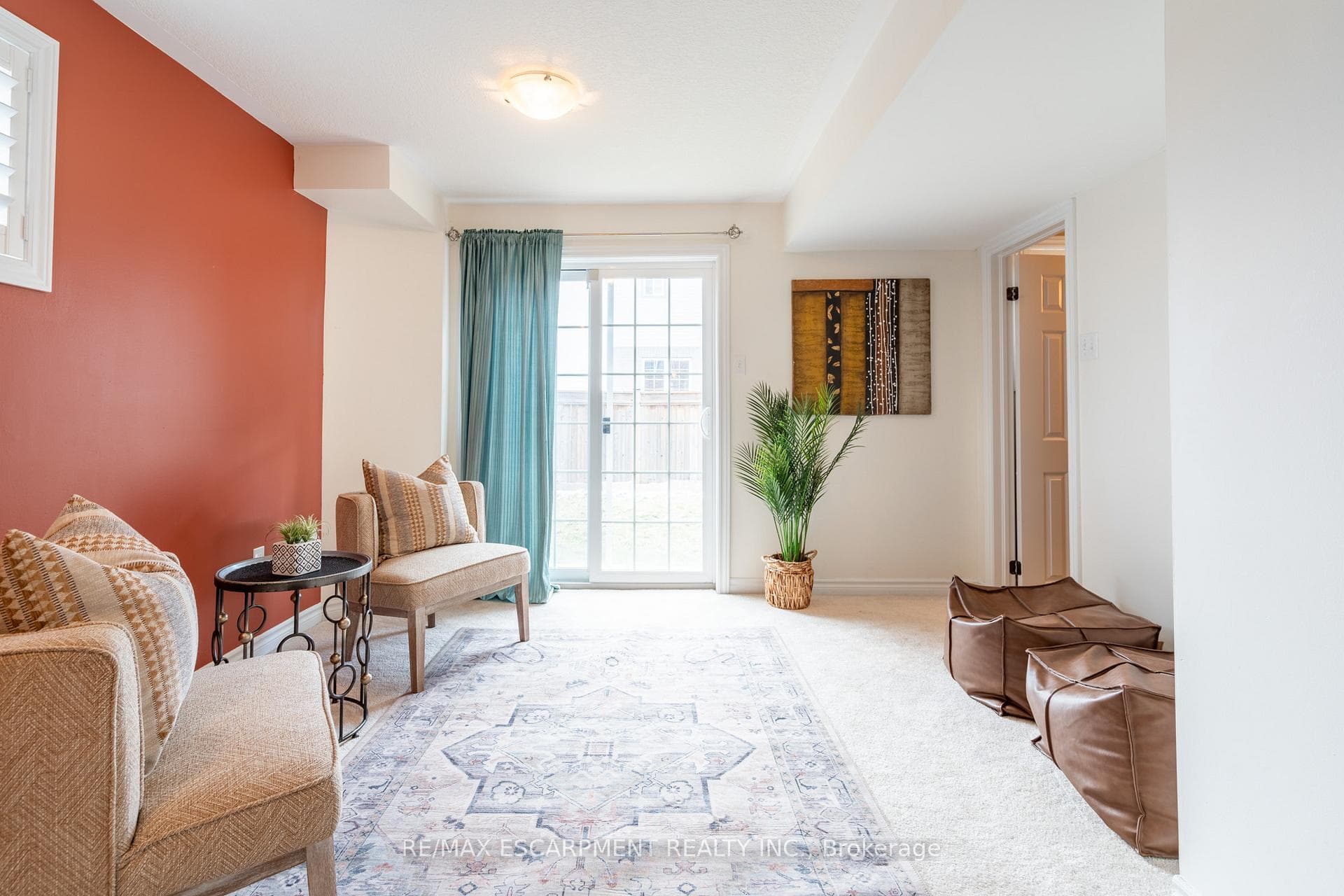 40 Gunby Boulevard photo 31