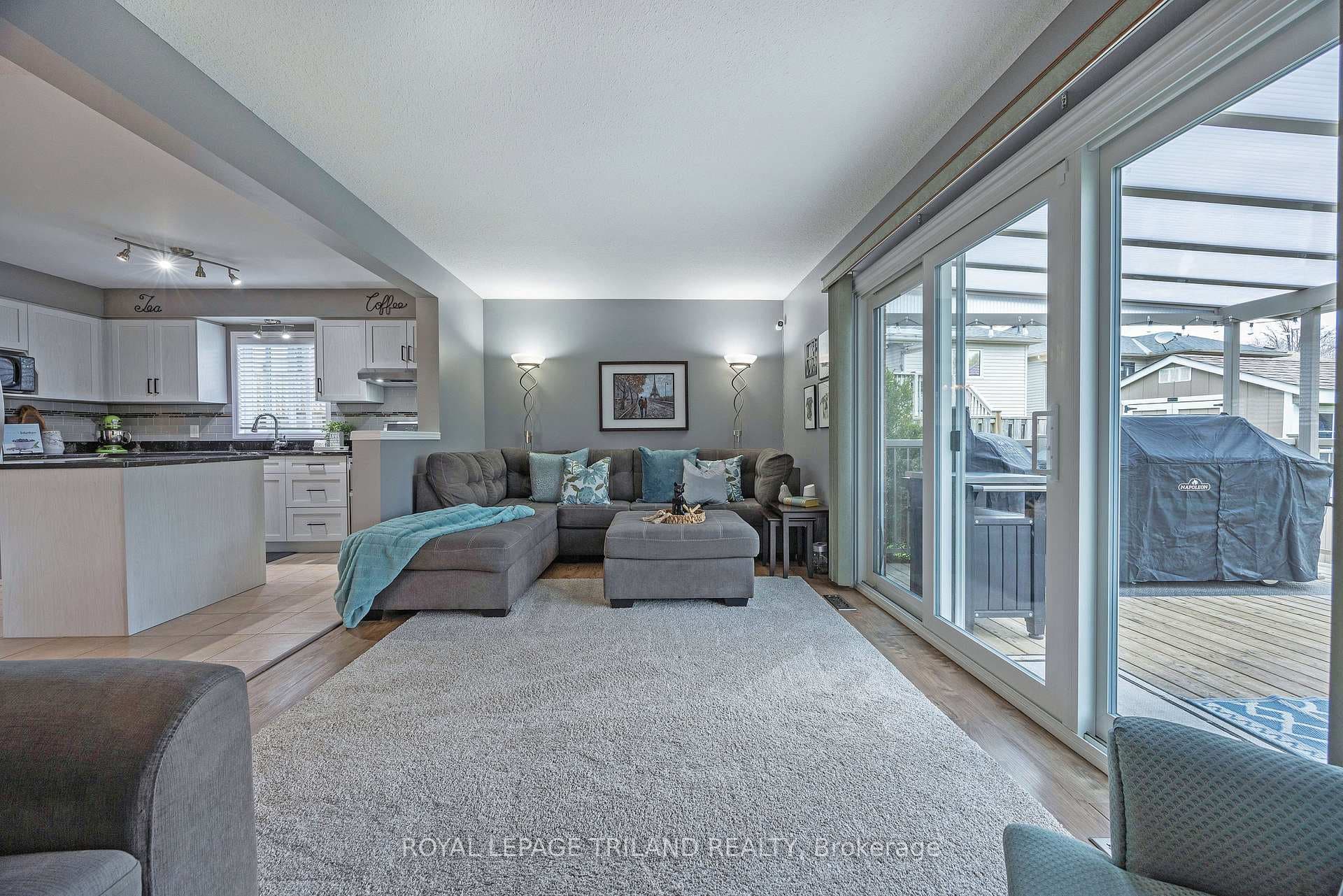 875 Fieldgate Circle photo 13