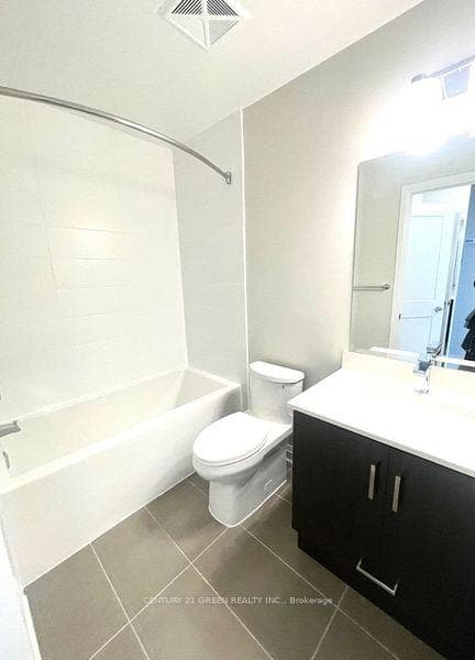 15 Lynch Street Unit 1804 photo 8