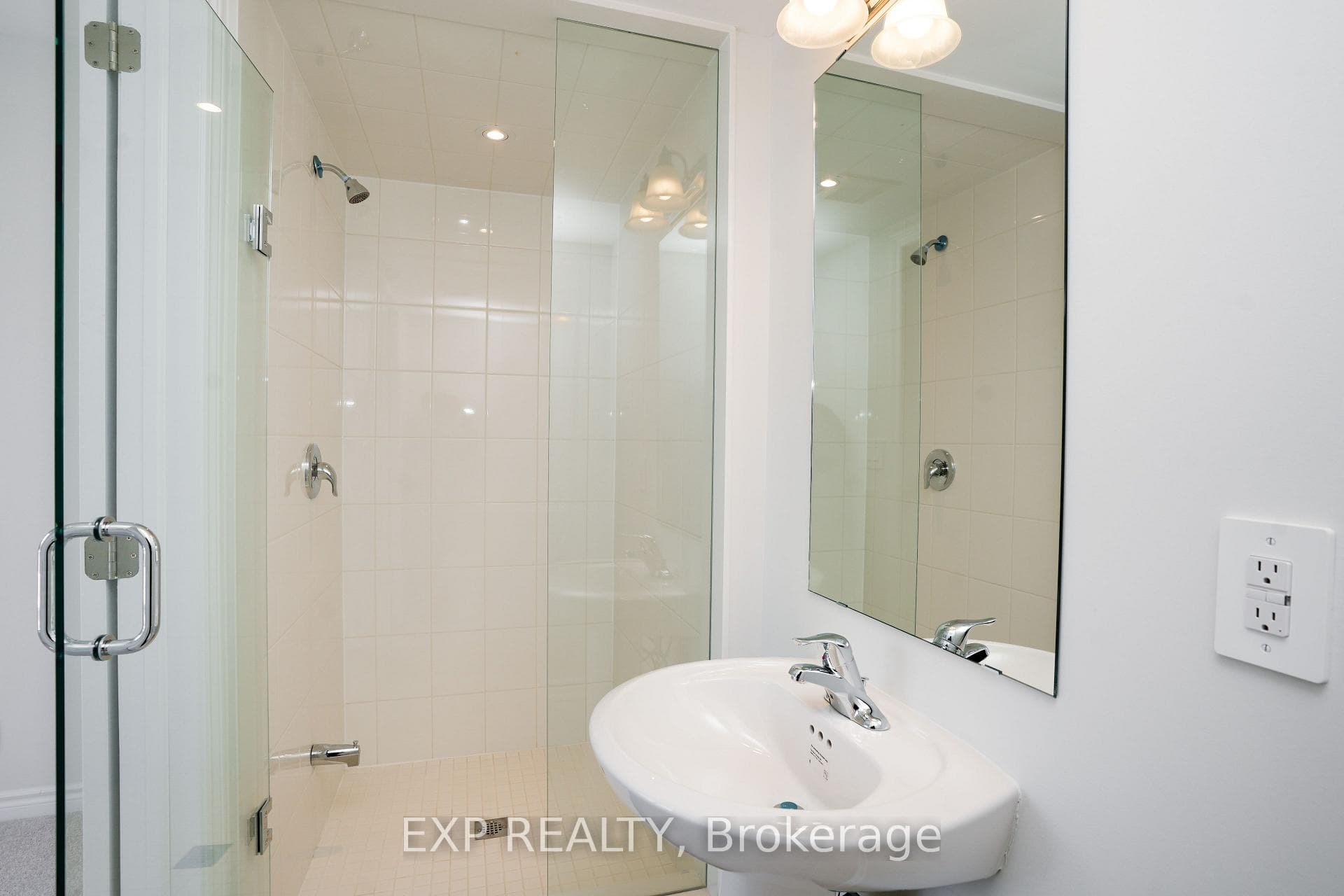1260 National Valley Drive photo 10