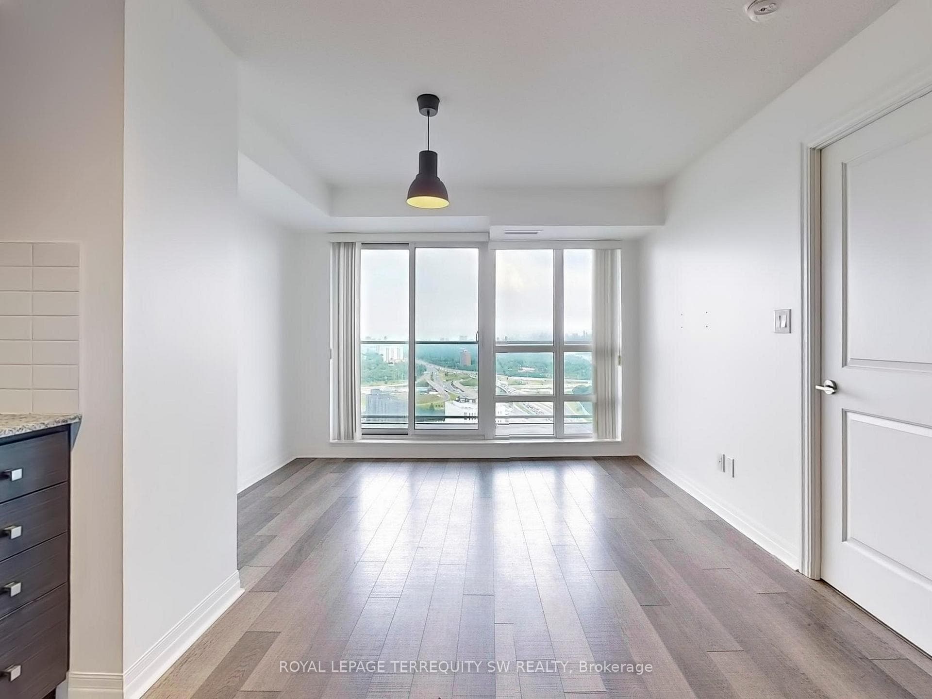 2015 Sheppard Avenue Unit 3501 photo 8