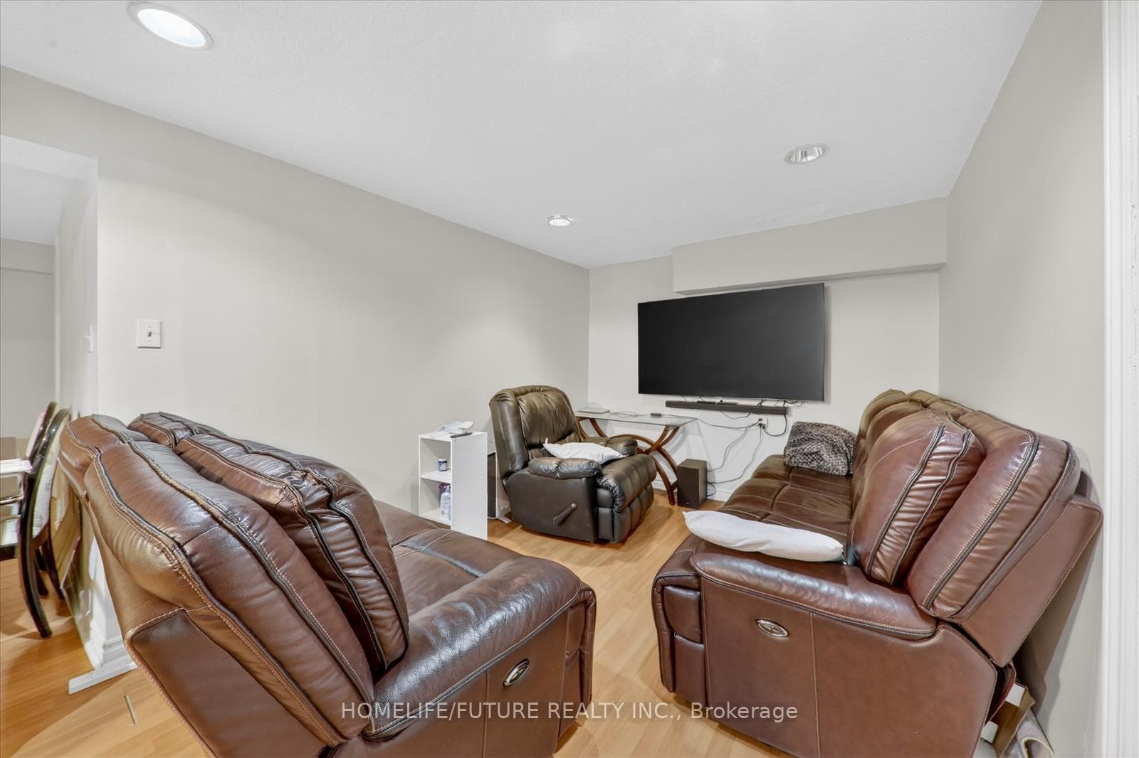 2 Lovel Avenue photo 37