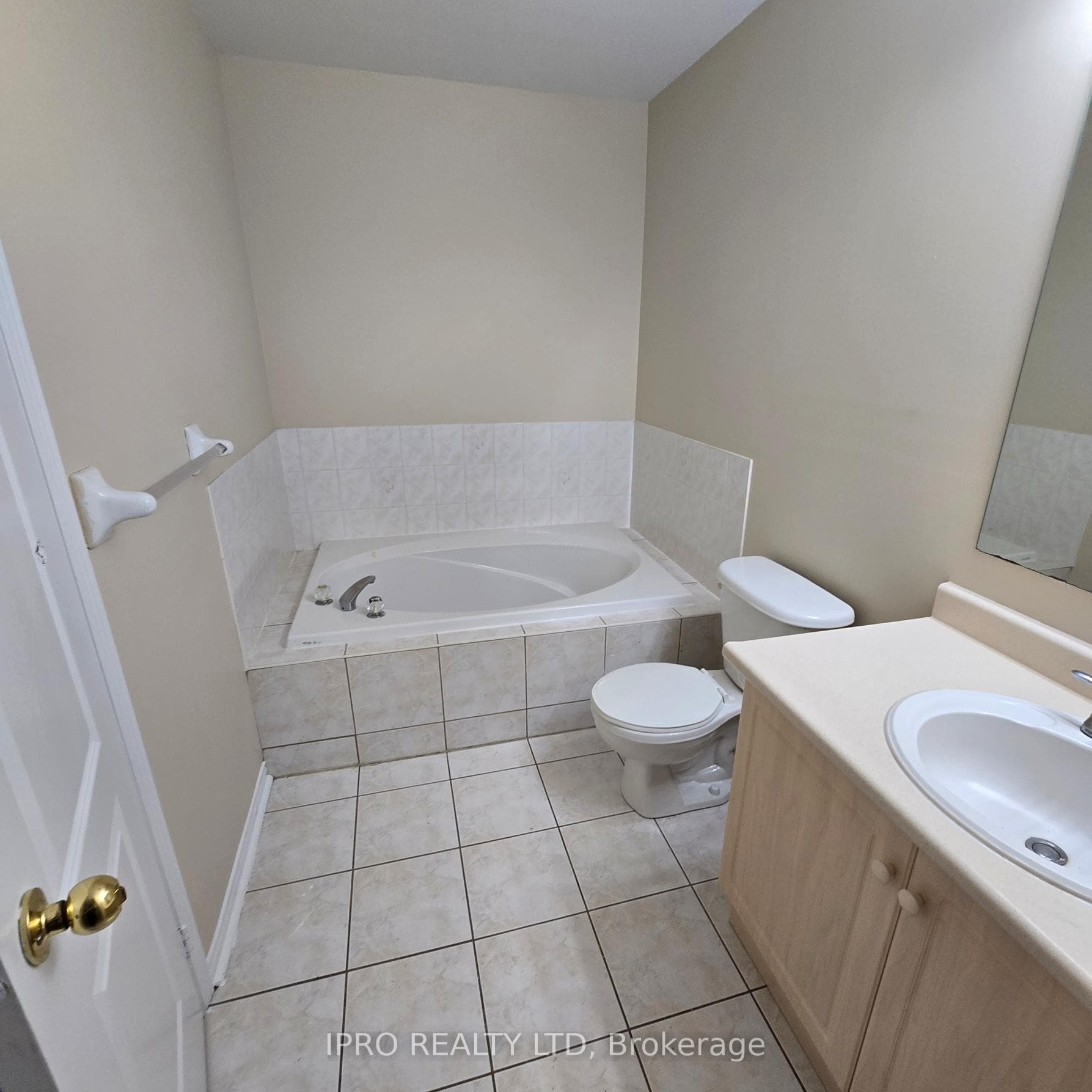 10 Legacy Lane photo 12