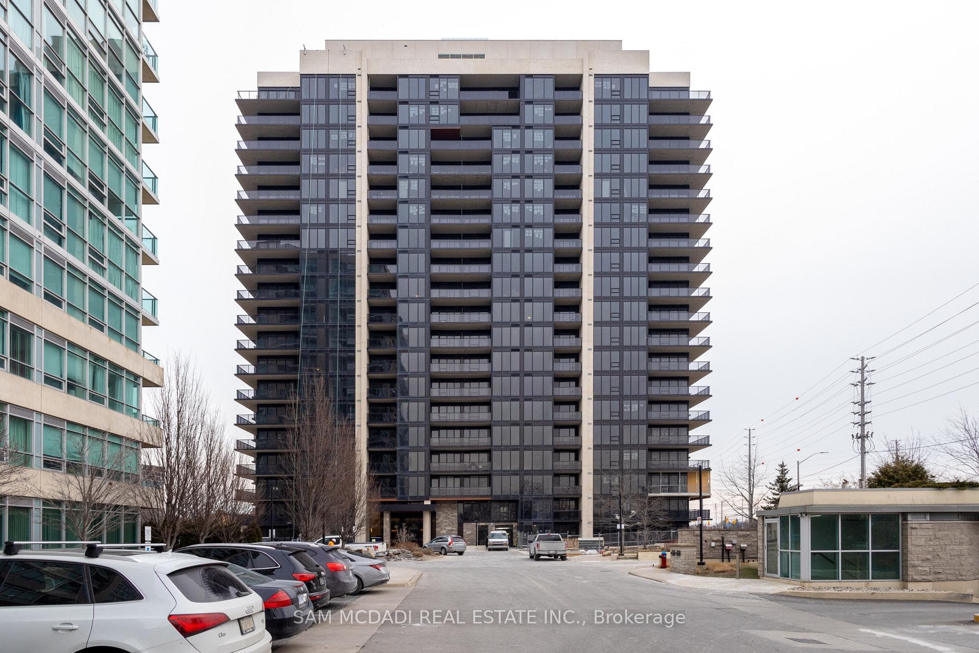 1035 Southdown Road Unit 1005 photo 23