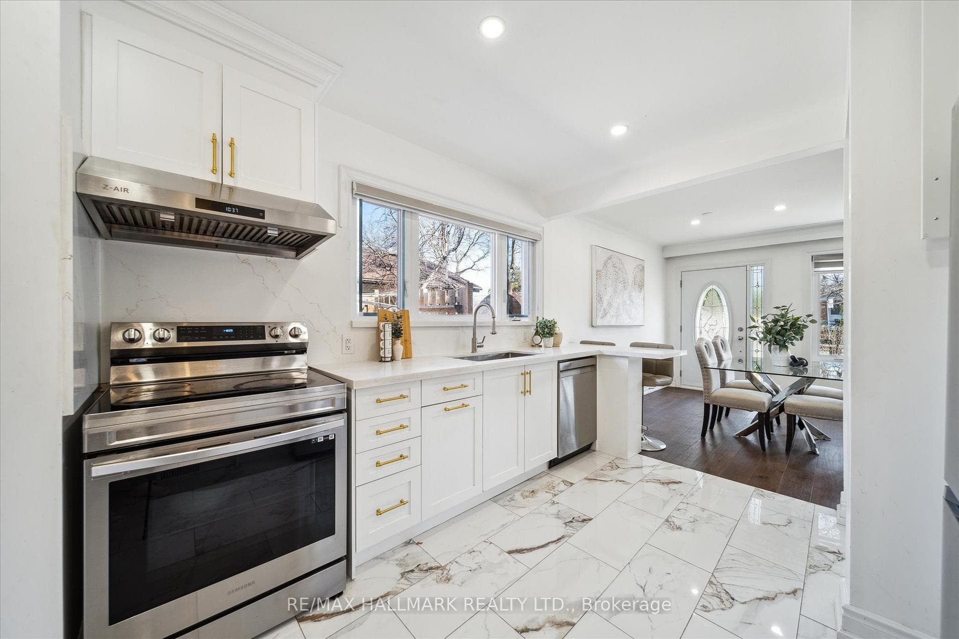 728 Brimley Road photo 15
