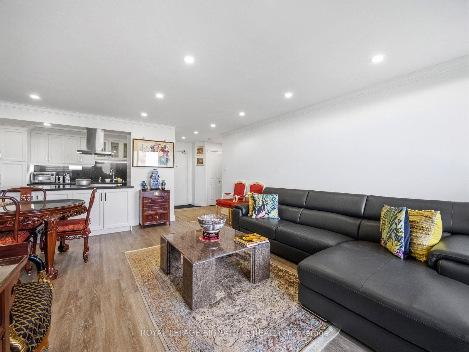 100 Canyon Avenue Unit 906 photo 6