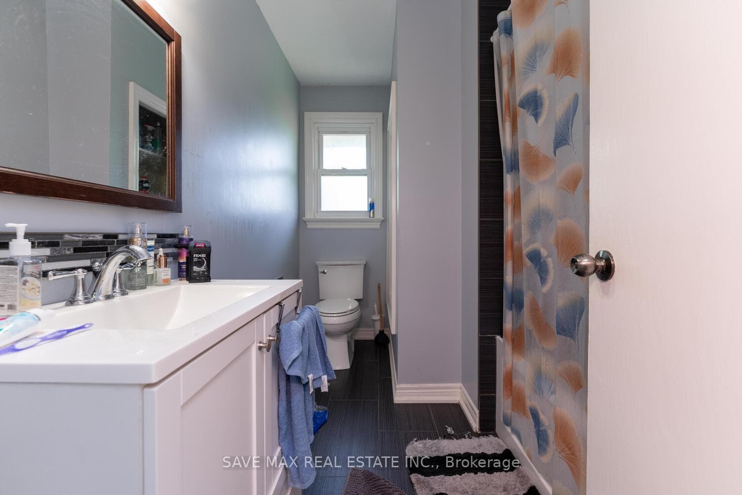 52 Broderick Avenue photo 9