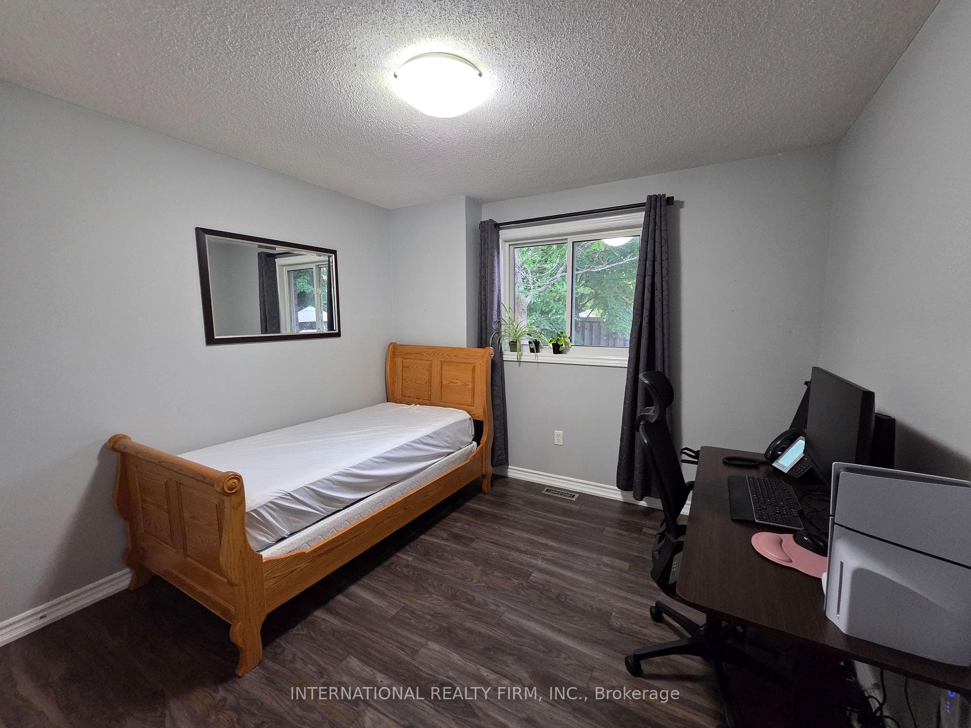 132 Esther Drive photo 14