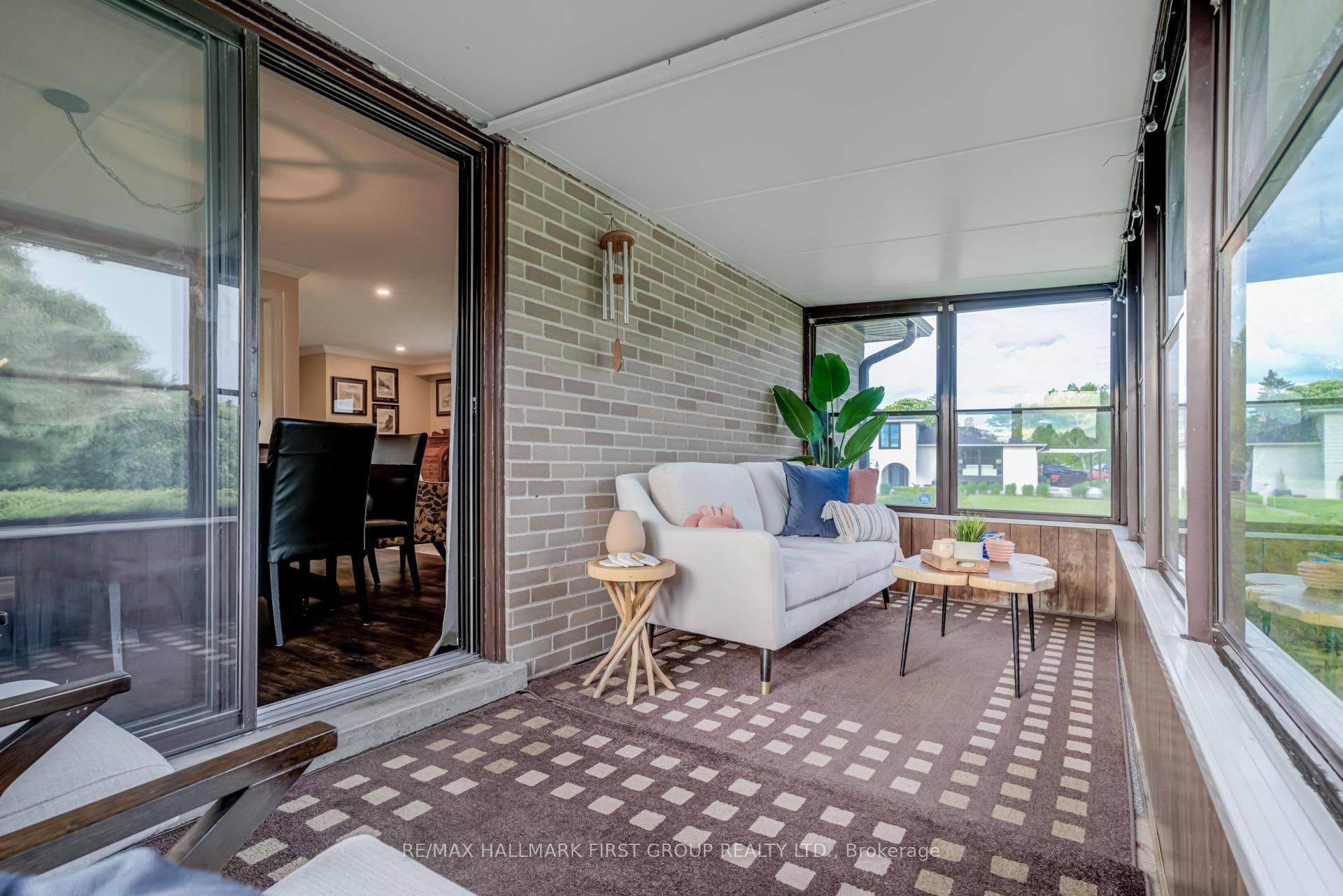 51 Lewin Crescent photo 11