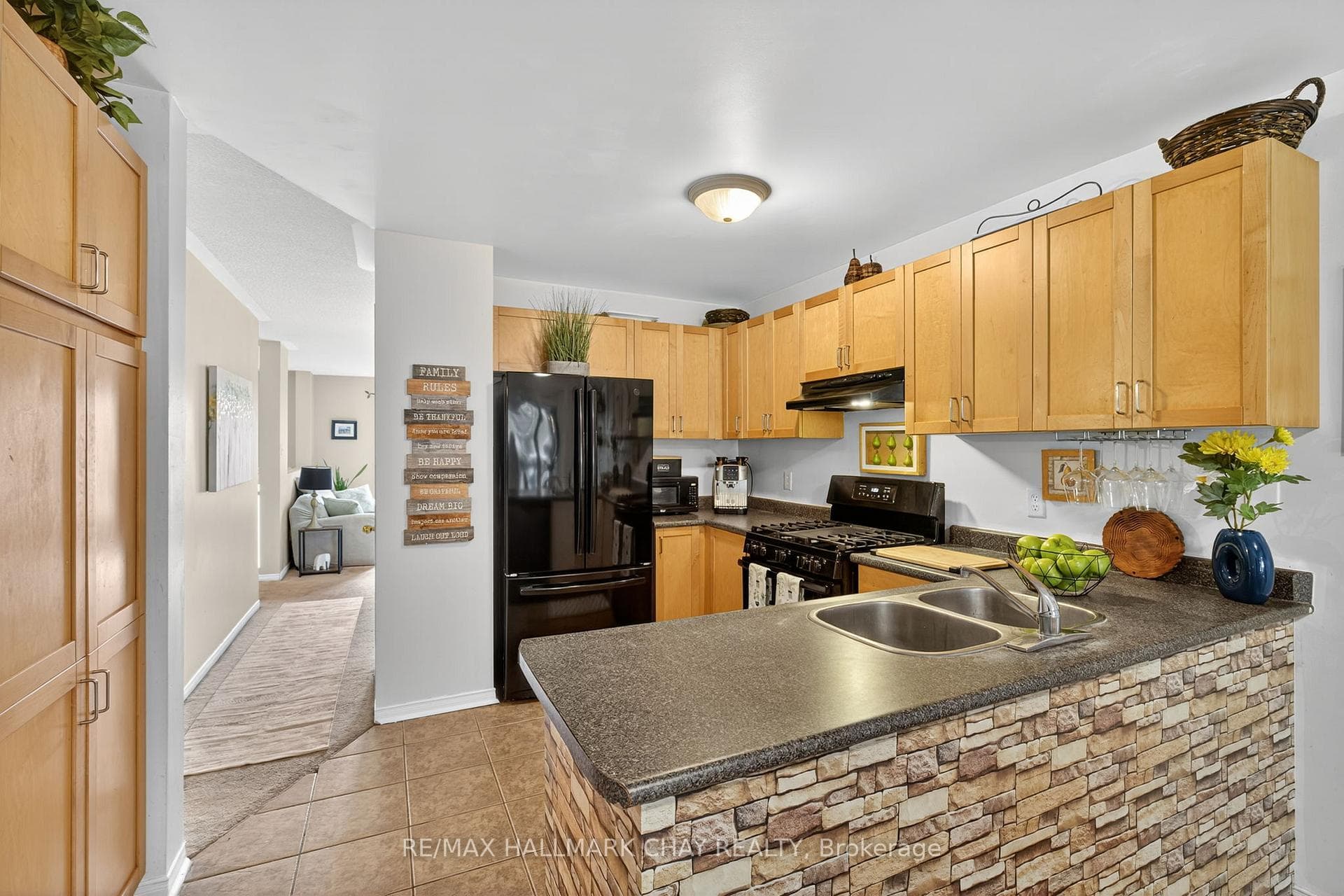 120 Tunbridge Road photo 14