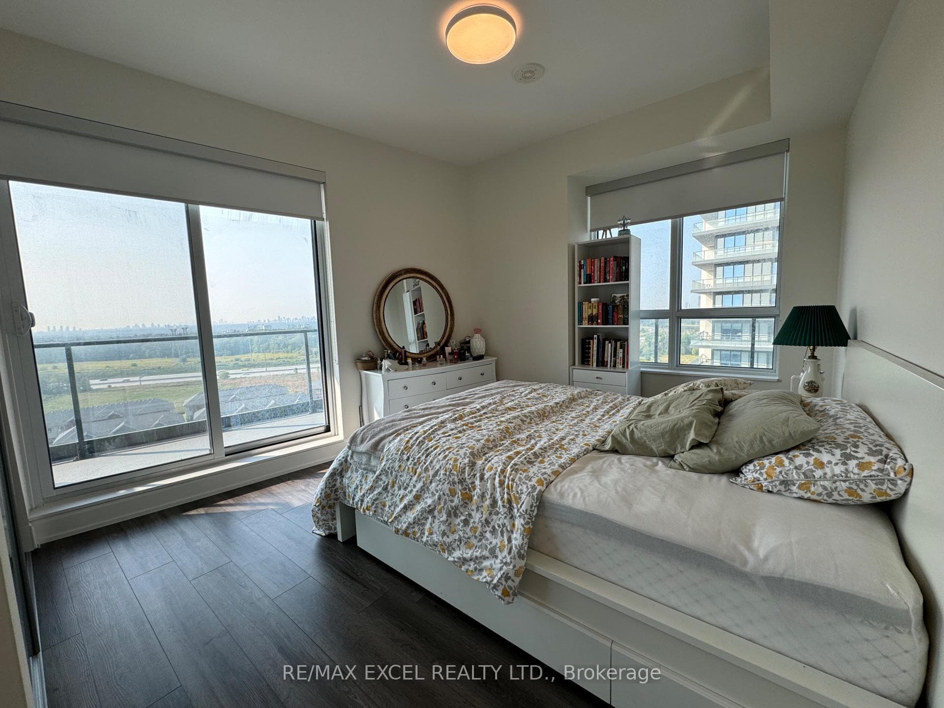 38 Gandhi Lane Unit 1509 photo 8