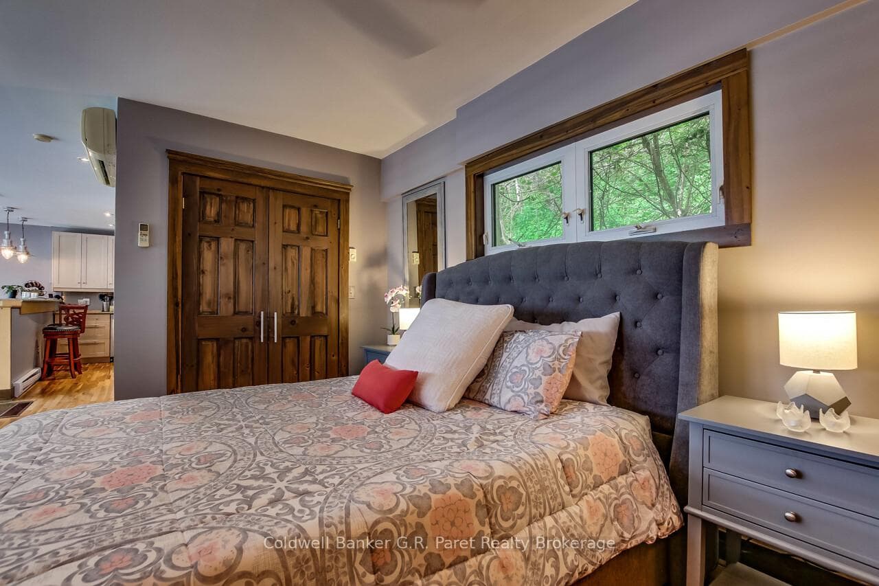 Primary suite.