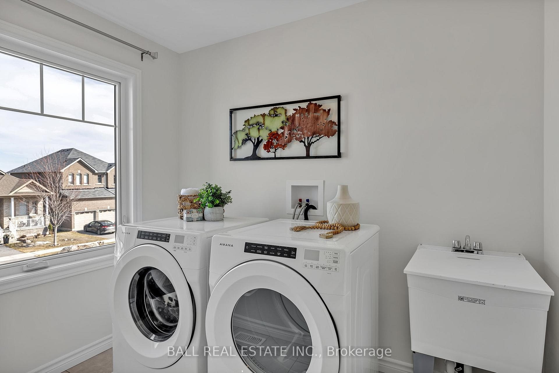 723 Sawmill Road photo 26