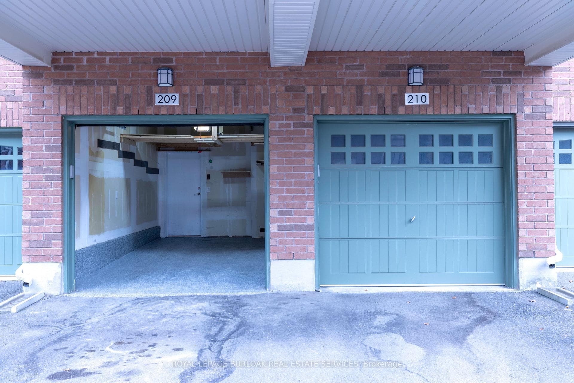 275 Roxton Road Unit 302 photo 18