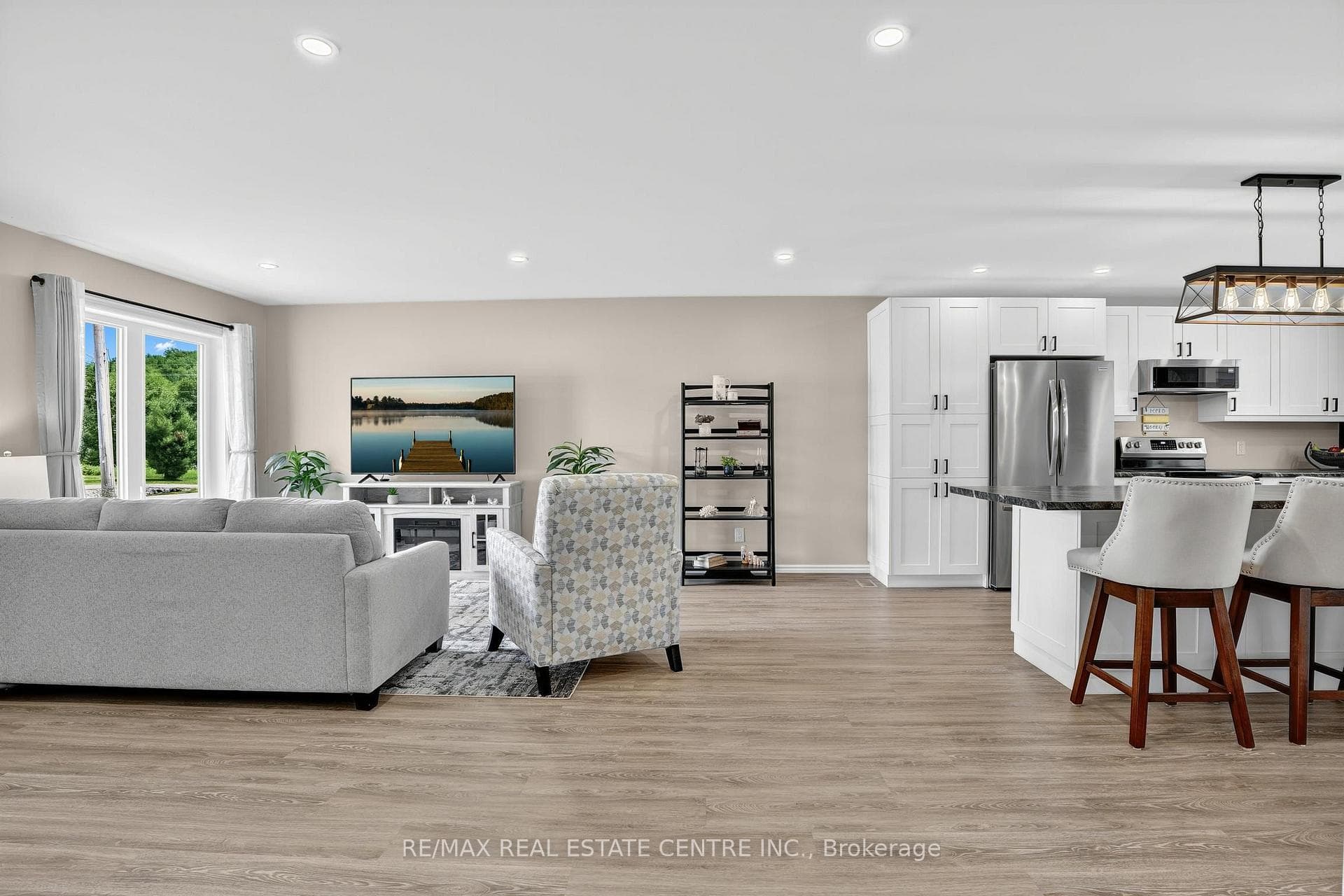Open concept with many pot lights