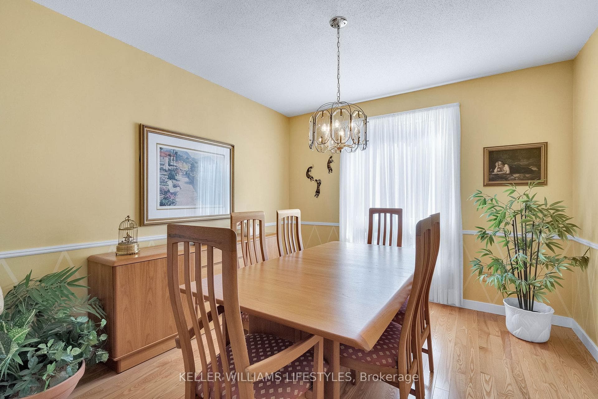 Formal Dining