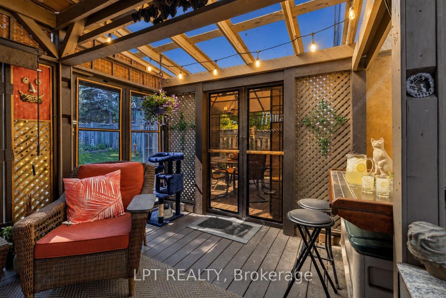 8 Burnaby Drive photo 17