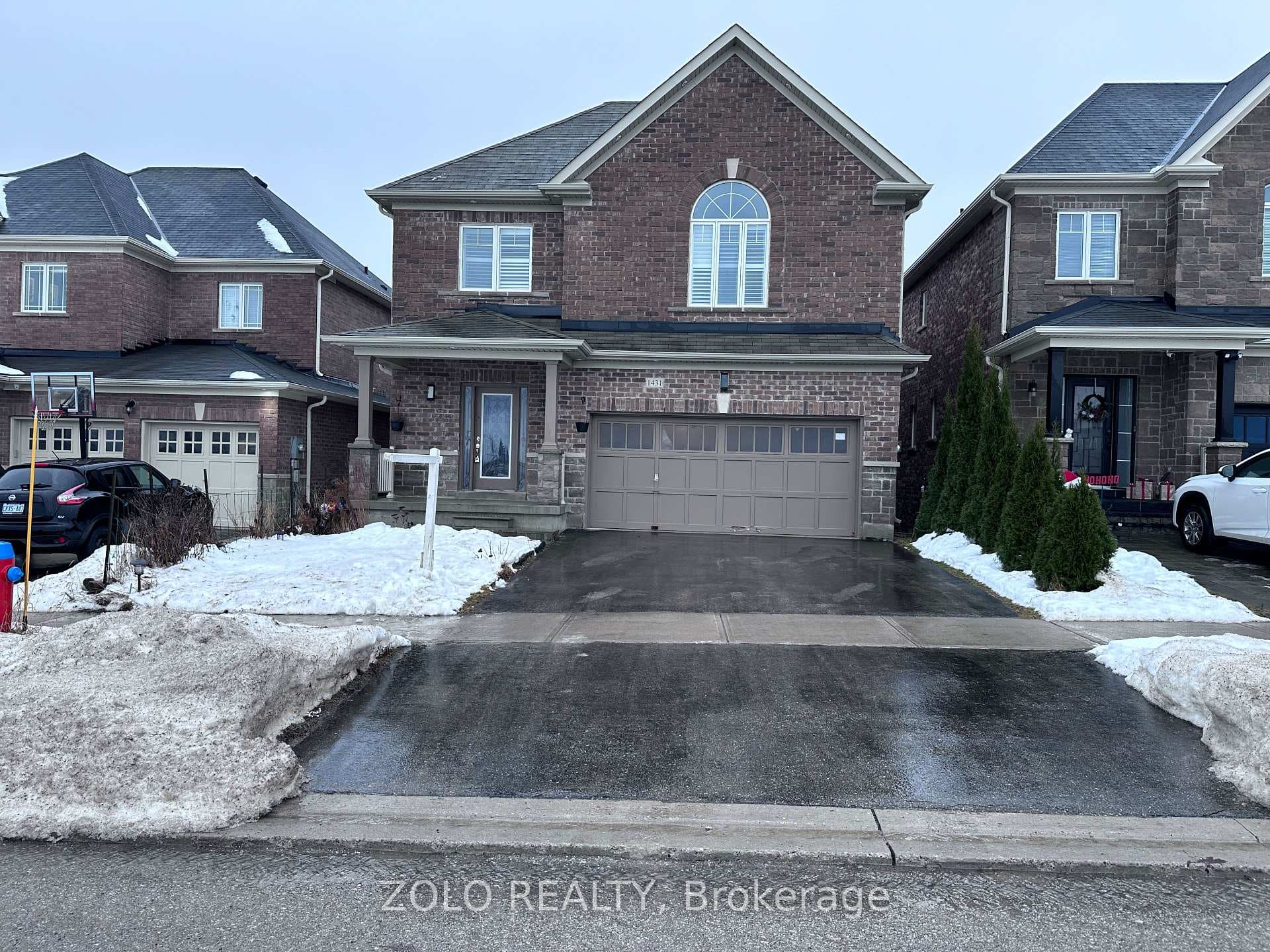 1431 Lormel Gate Avenue Innisfil