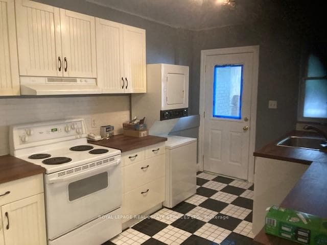 3023 Dundas Street Unit 2nd Flr photo 9