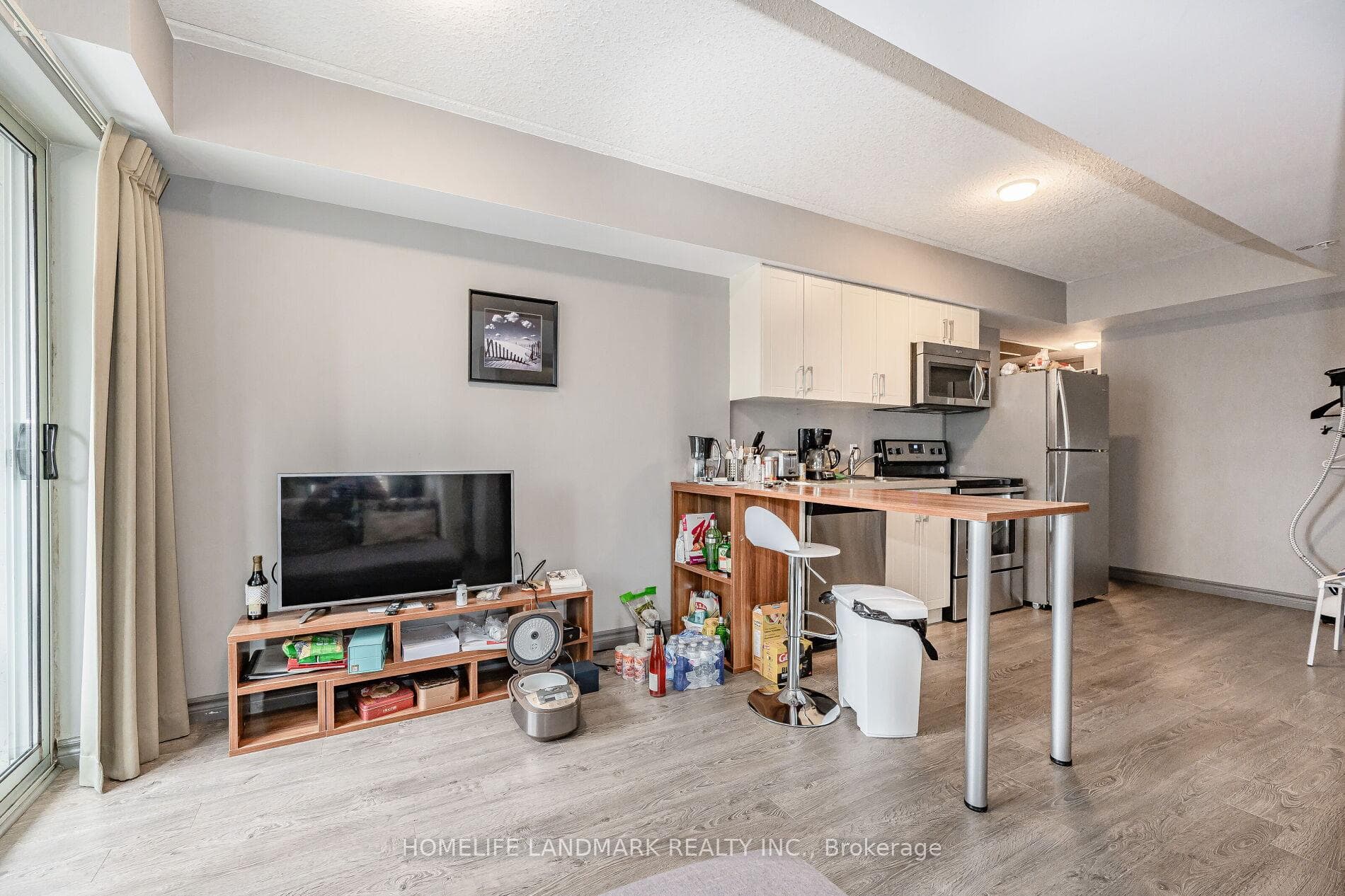 321 Spruce Street Unit 206 photo 10