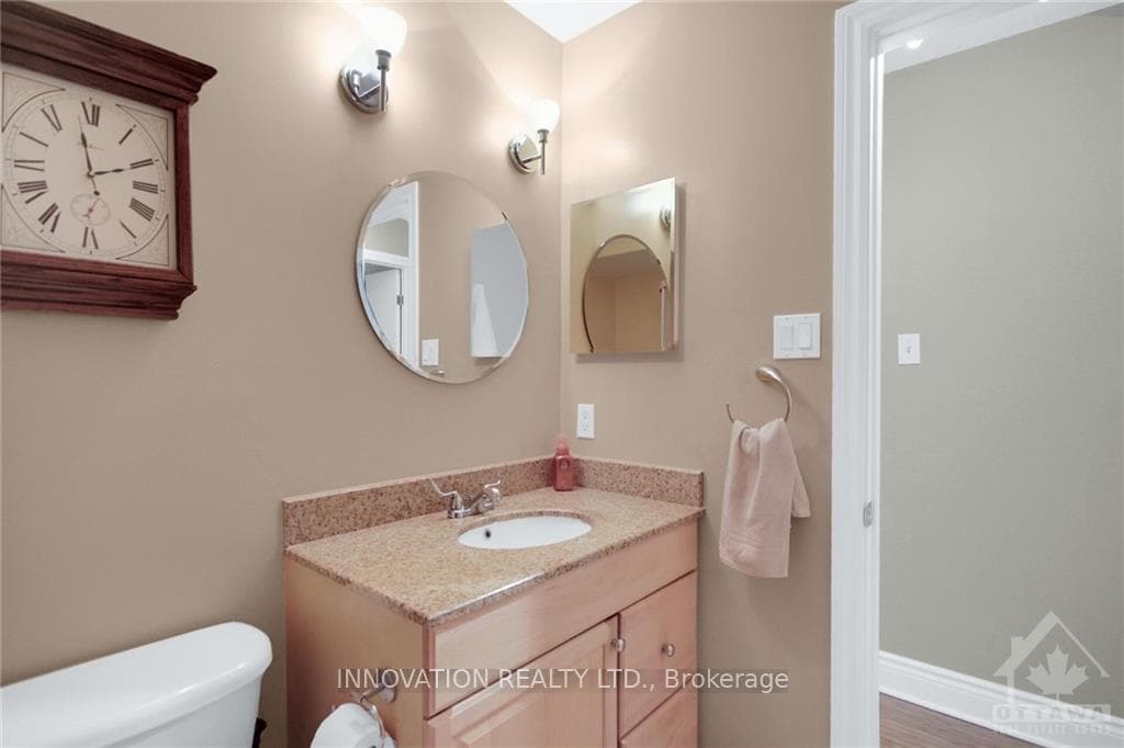 1 STONEBANK Crescent Unit 5 photo 27