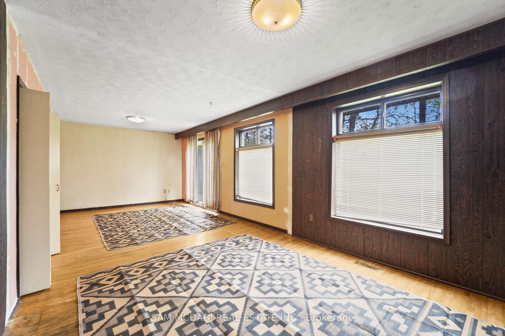2155 Davebrook Road photo 32