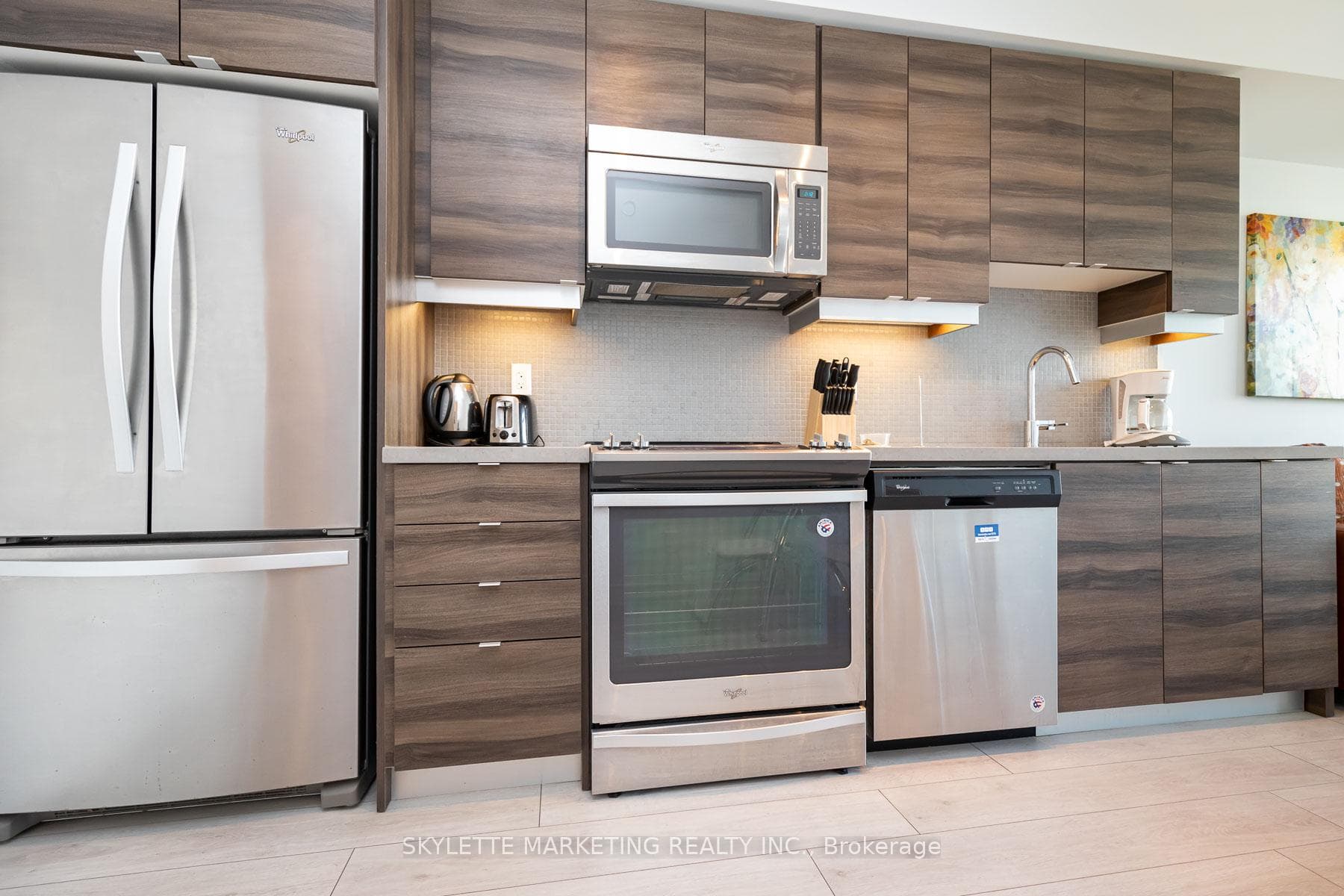 525 Adelaide Street Unit 1822 photo 5