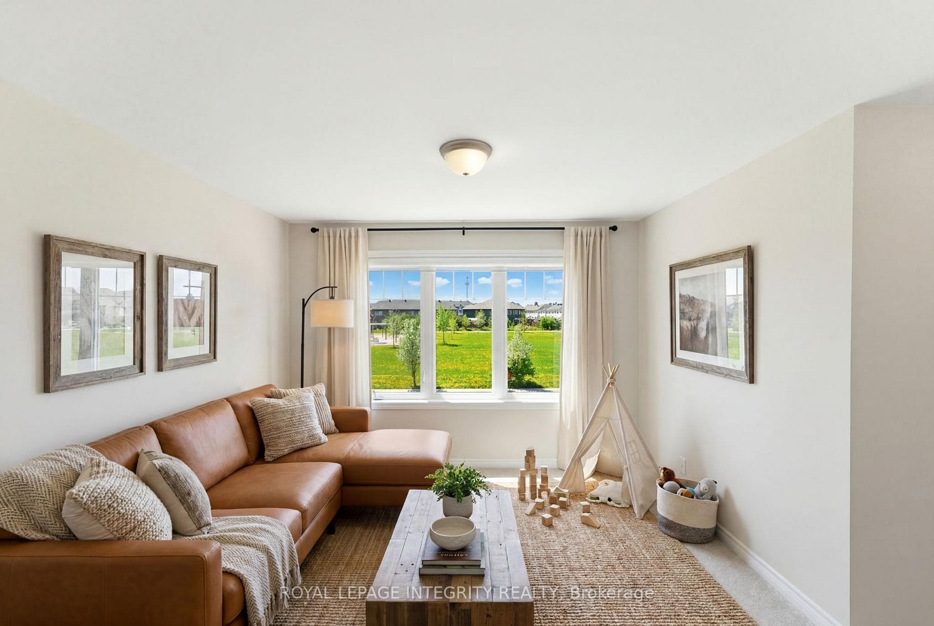 Loft - virtually staged